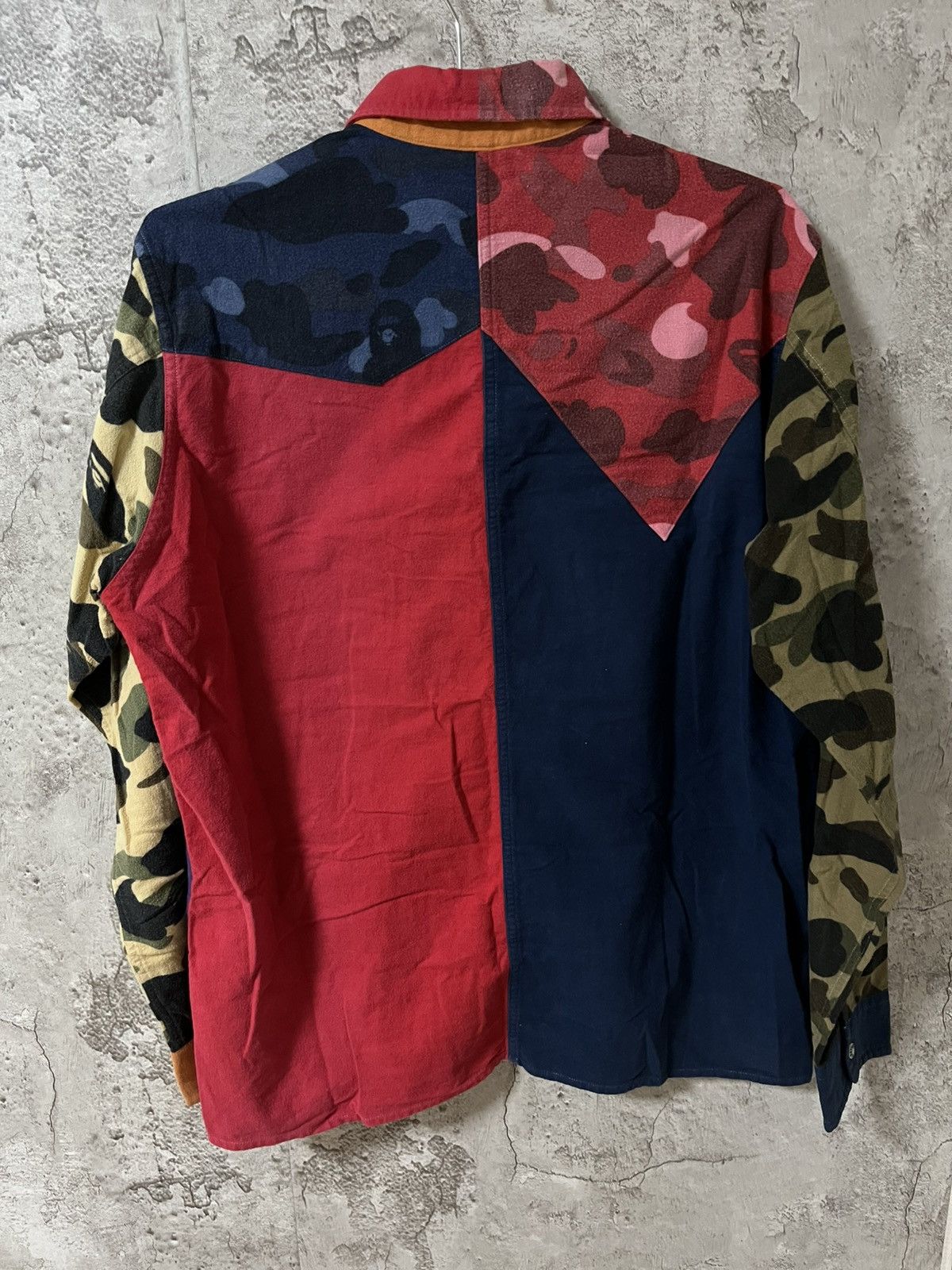 Bape Bape Archive Crazy Camo Patch Shirt L Size US L / EU 52-54 / 3 - 2 Thumbnail