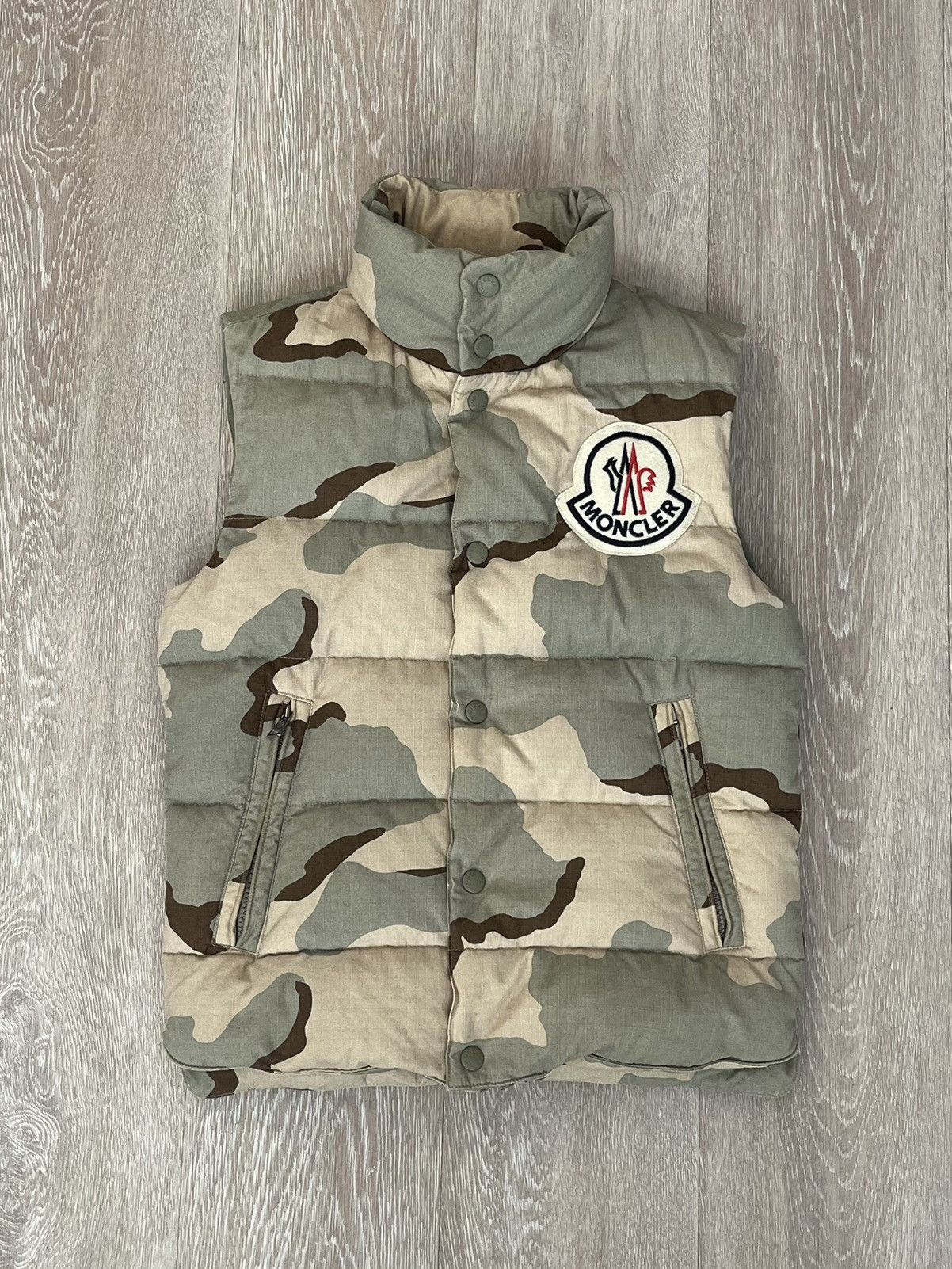 Comme des Garcons 2006 Moncler x Junya Watanabe CDG Camouflage Puffer Vest Size US M / EU 48-50 / 2 - 4 Thumbnail
