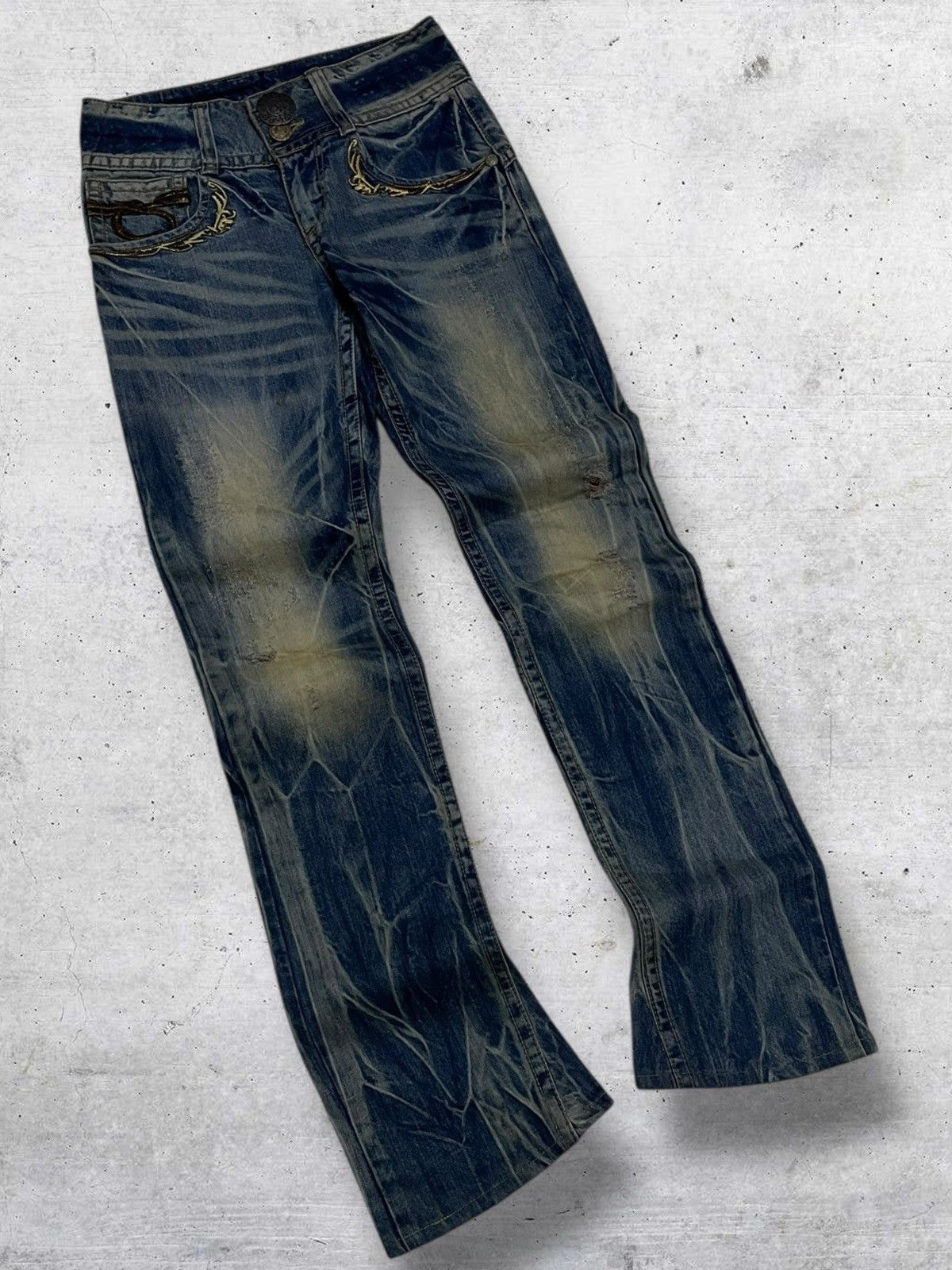 Hysteric Glamour VINTAGE RED PEPPERS JAPAN DESIGNER MUDWASH DISTRESSED DENIM Size US 27 - 2 Thumbnail