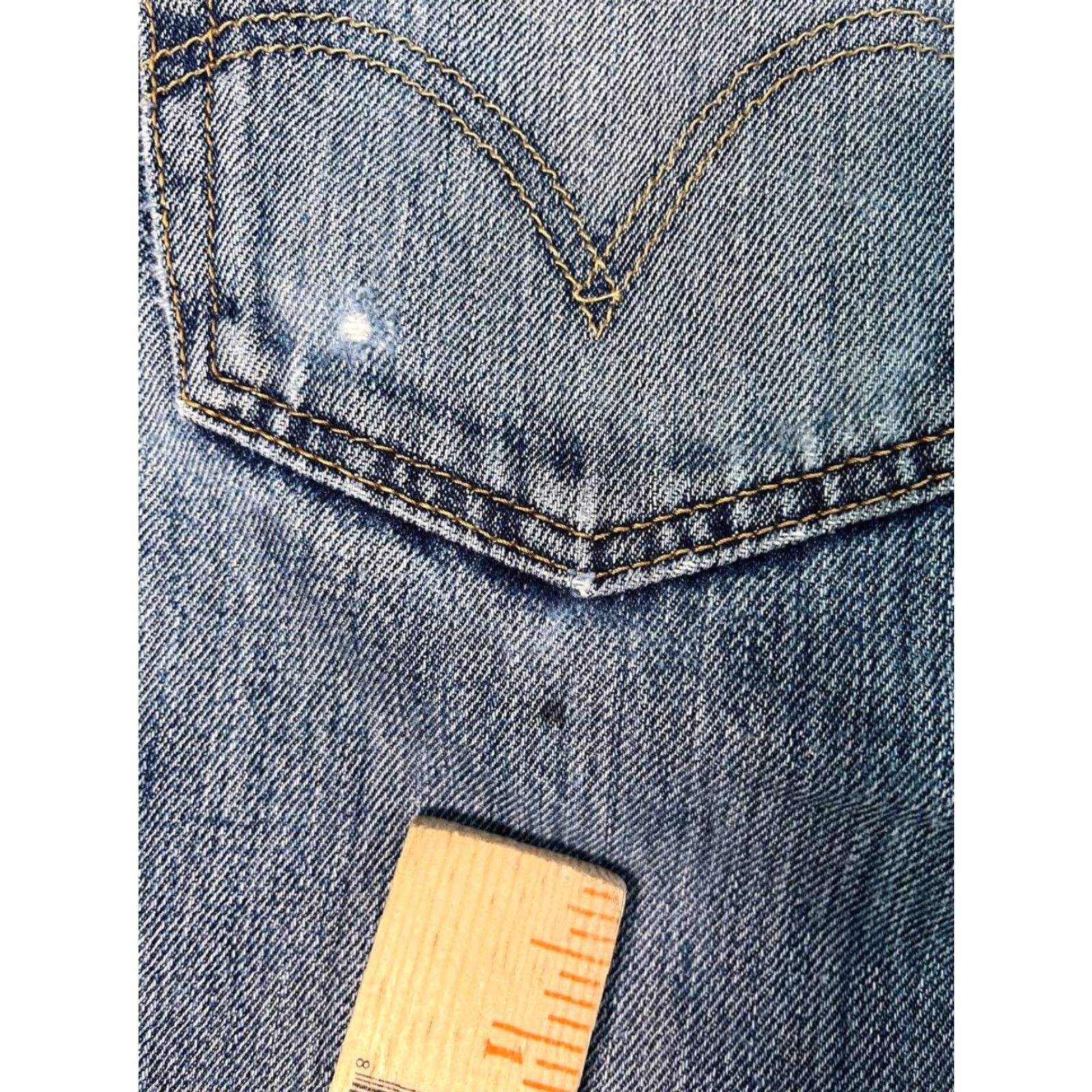 Levi's Levi's 501 Button Jeans Men Distresed Blue Cotton Classic Denim 31x34 See Pics Size US 31 - 7 Thumbnail