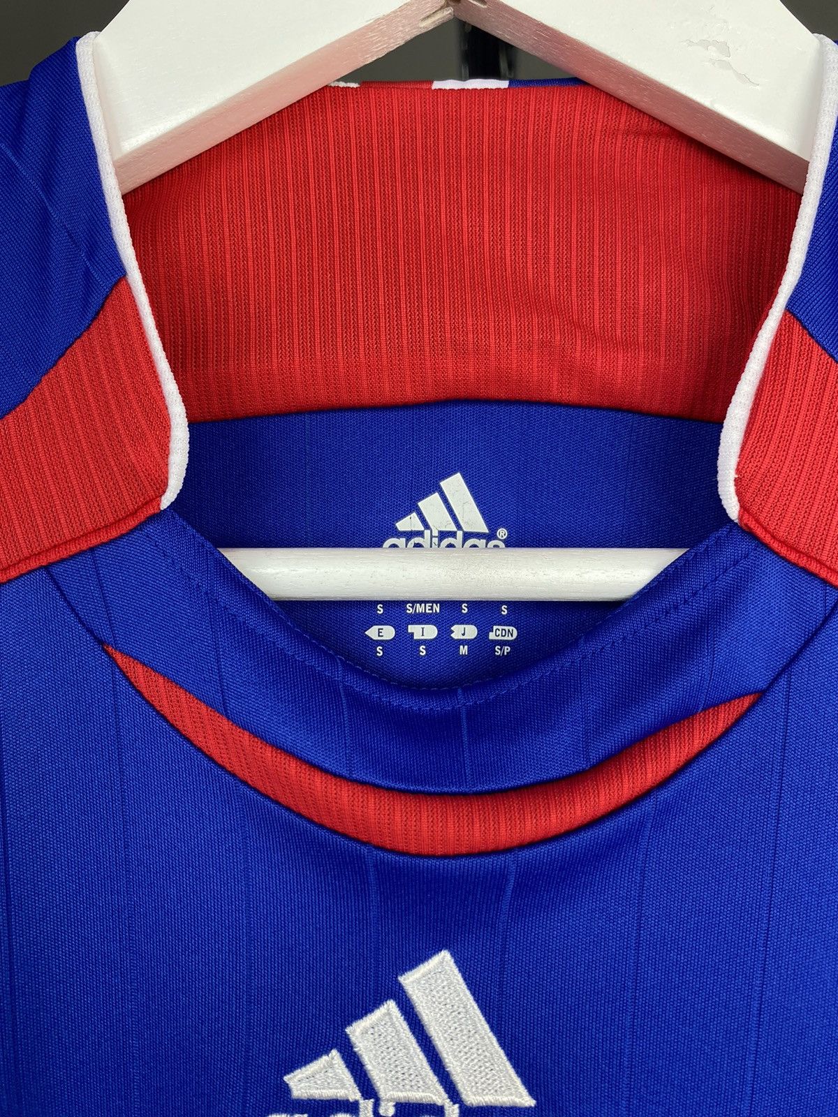 Adidas 2006/07 ADIDAS FRANCE HOME KIT SOCCER FOOTBALL JERSEY SHIRT Size US S / EU 44-46 / 1 - 5 Thumbnail