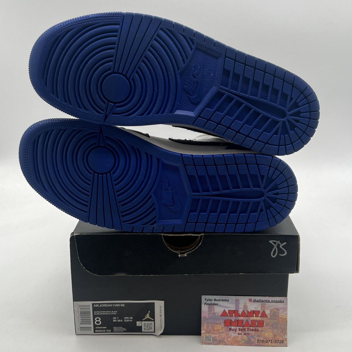 Jordan Brand Air Jordan 1 Mid Royal black toe Size US 8 / EU 41 - 8 Thumbnail