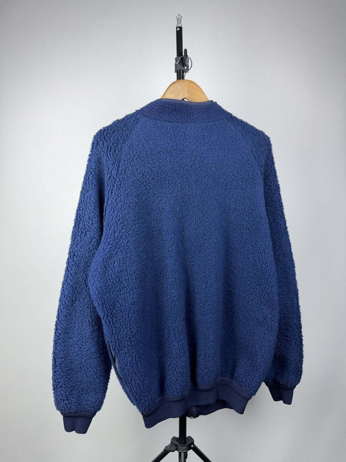Helly Hansen Retro VNTG Helly Hansen Navy Sherpa Fleece Jacket Outdoor L Size US L / EU 52-54 / 3 - 10 Thumbnail