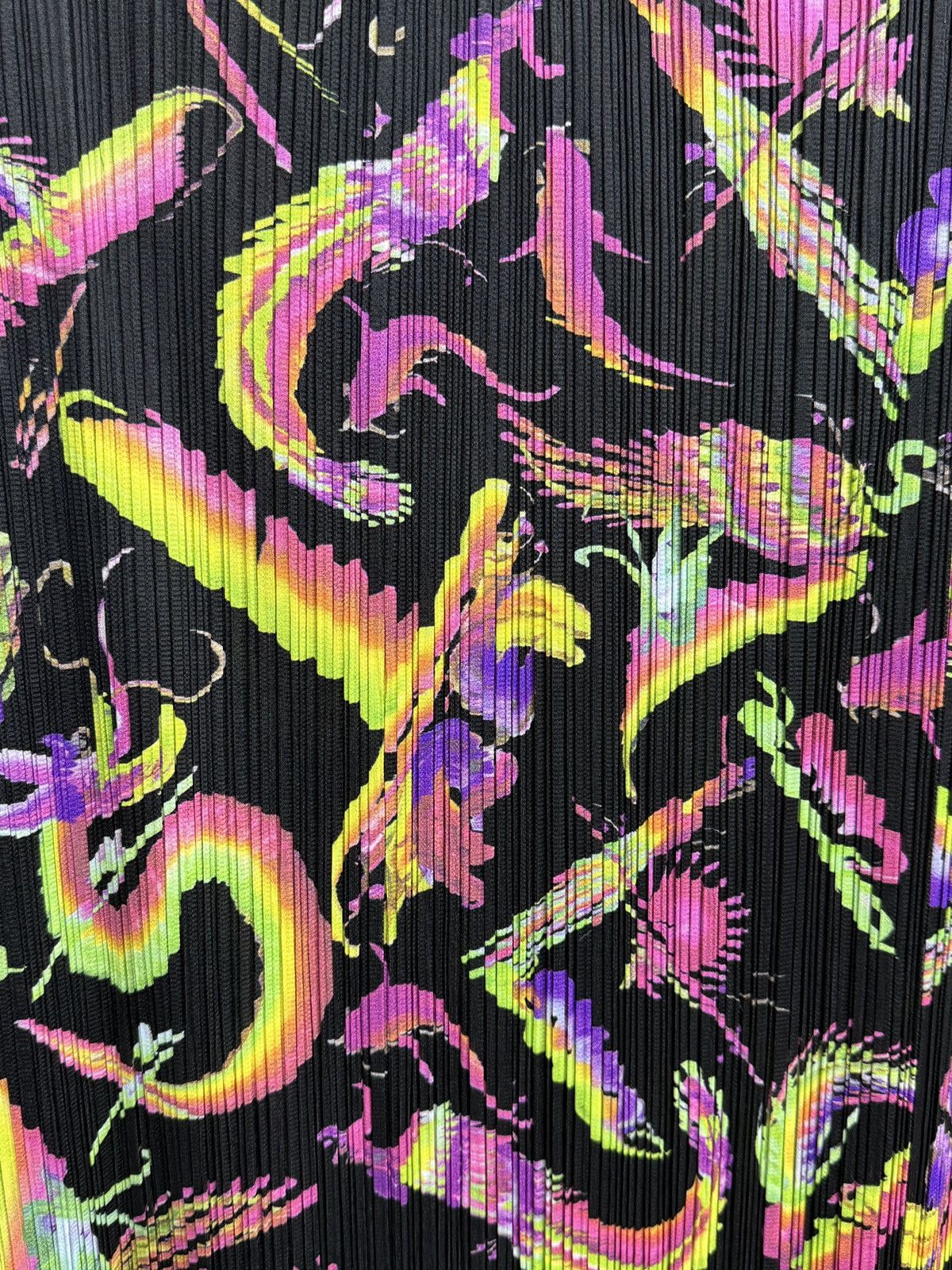 Issey Miyake × Pleats Please Issey Miyake × Vintage Dragon and Phoenix Pleated Skirt Size M / US 6-8 / IT 42-44 - 2 Thumbnail