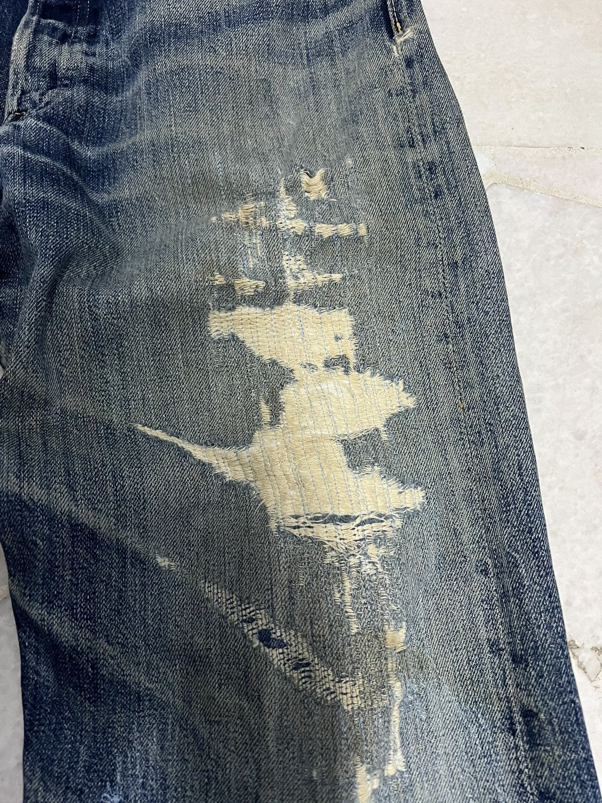 The Real McCoy's VINTAGE JOE MCCOY & CO LOT 906 DISTRESSED SELVEDGE JEANS Size US 32 / EU 48 - 5 Thumbnail