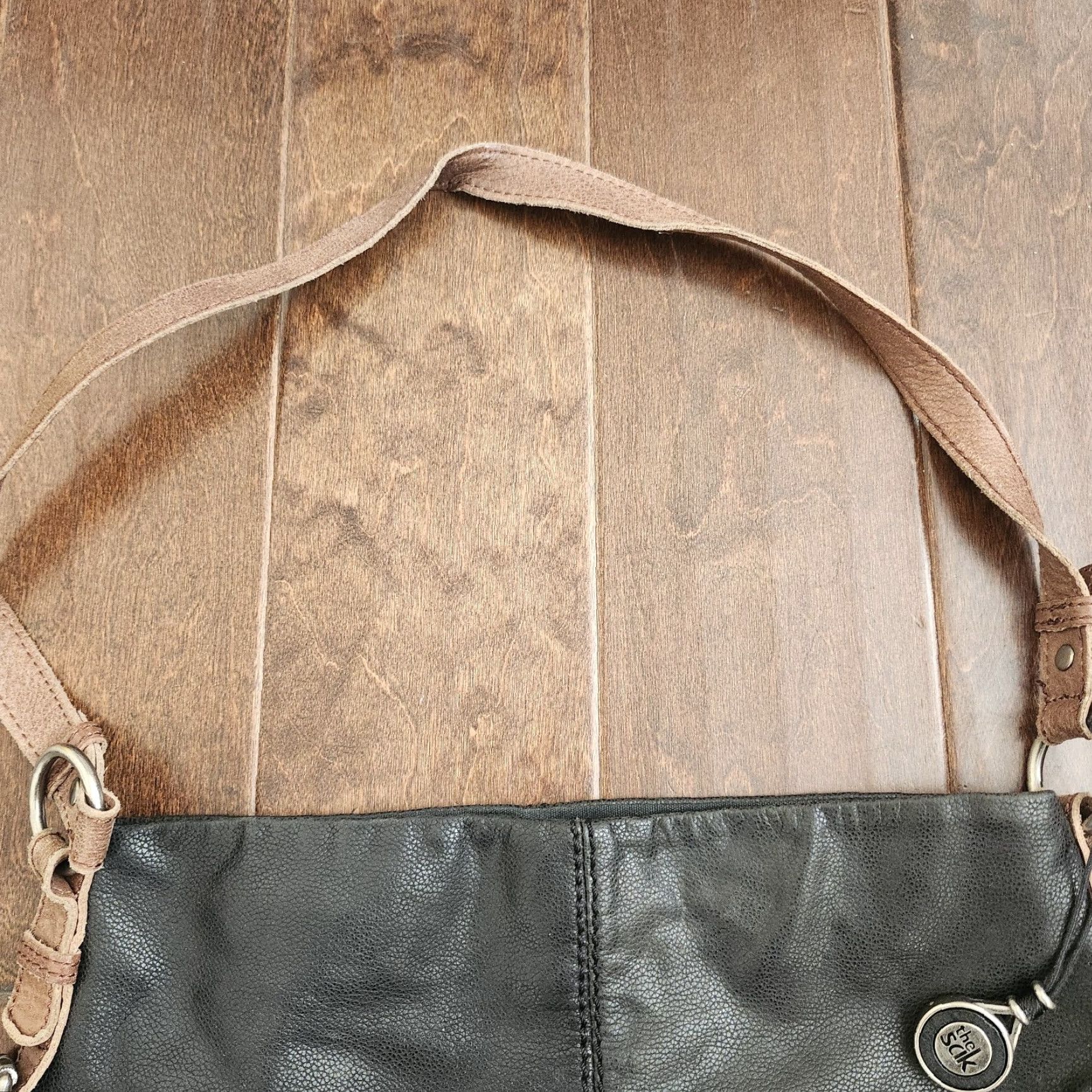 The Sak The Sak Leather Shoulder Bag Black Tan Crossbody Women Magnetic Closure Solid Leather Shoulder Bag Ladies Crossbody Tan Black Size ONE SIZE - 4 Thumbnail