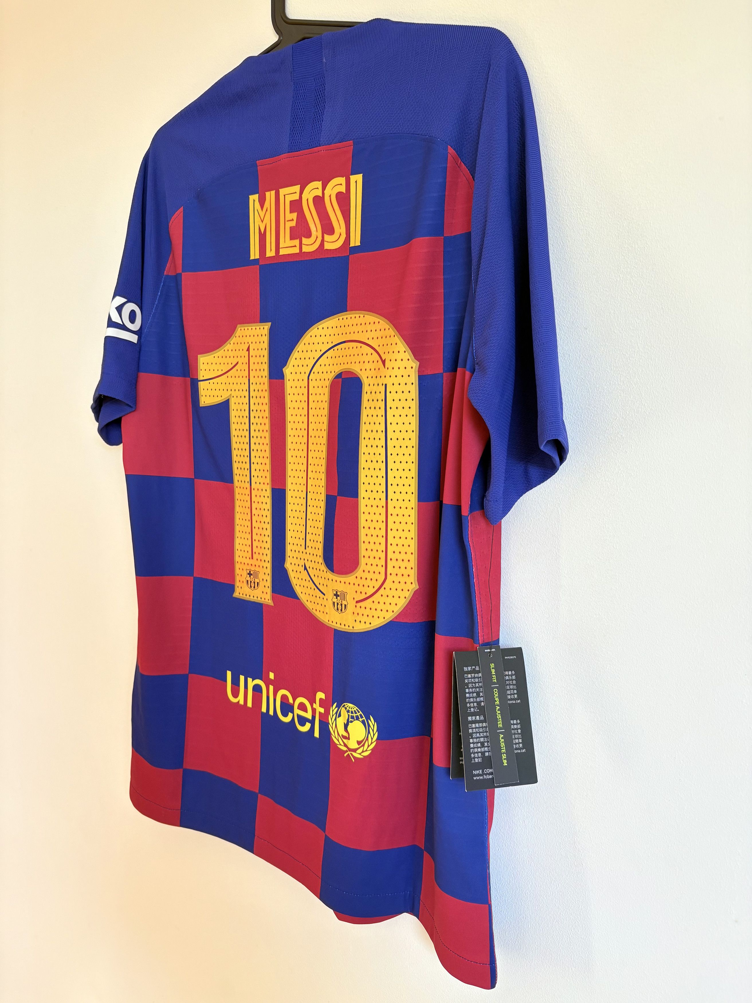 Nike Nike FC Barcelona 2019/20 Home Player Issue Jersey - Messi Size US M / EU 48-50 / 2 - 14 Thumbnail