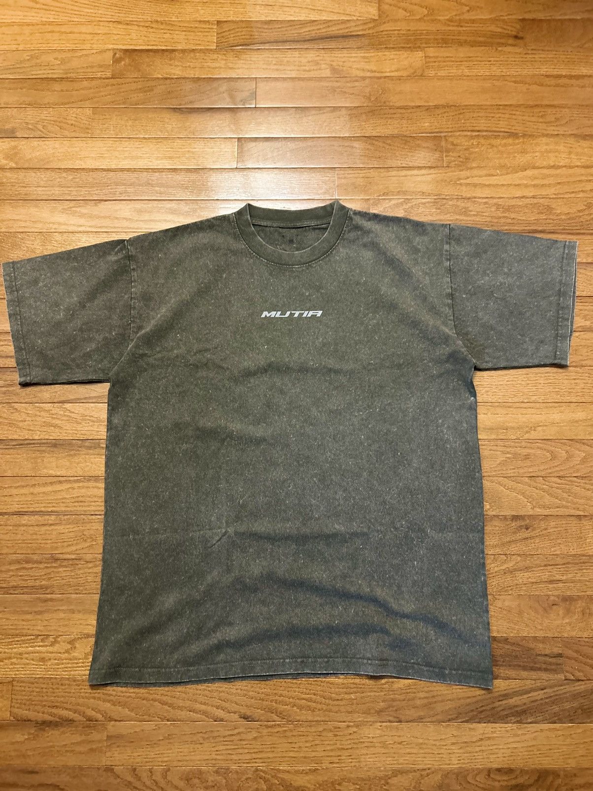 Other MUTIA 275 GSM ACID WASH TEE Size US L / EU 52-54 / 3 - 7 Thumbnail