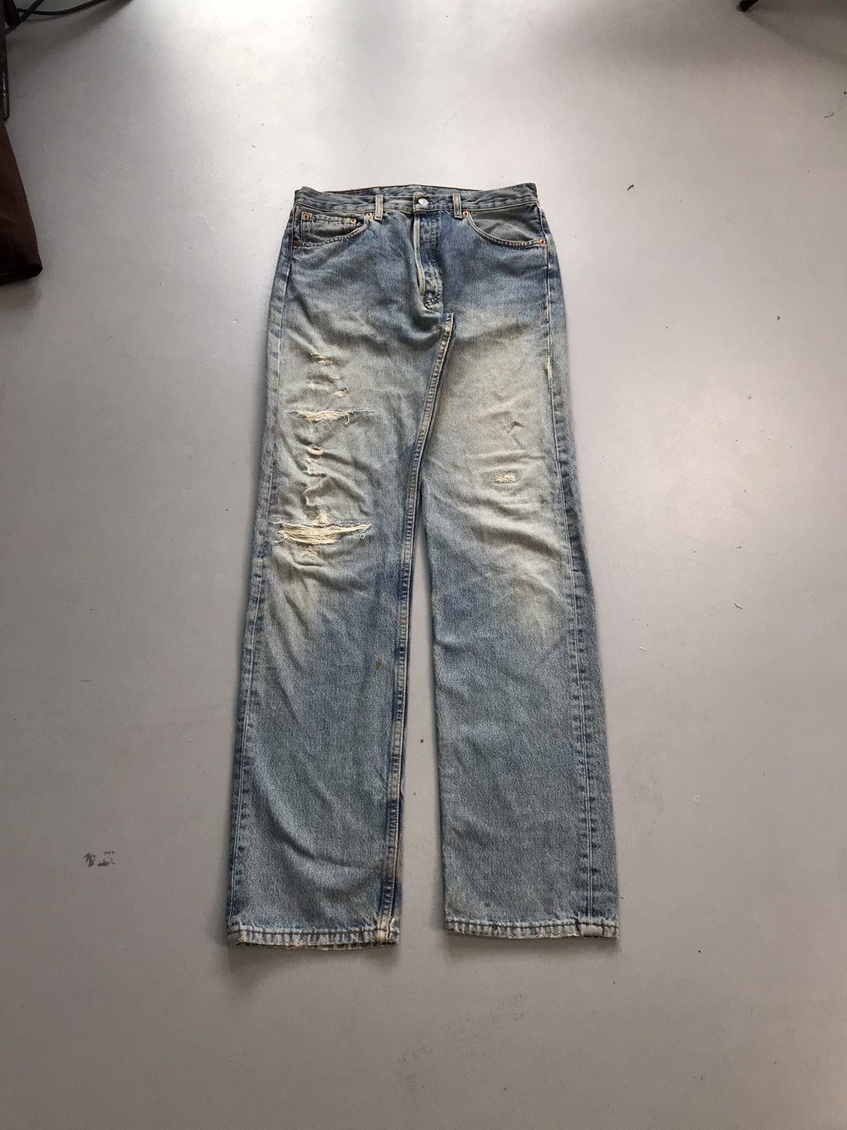 Levi's Vintage Levi’s 501 distressed denim Size US 32 / EU 48 - 1 Thumbnail