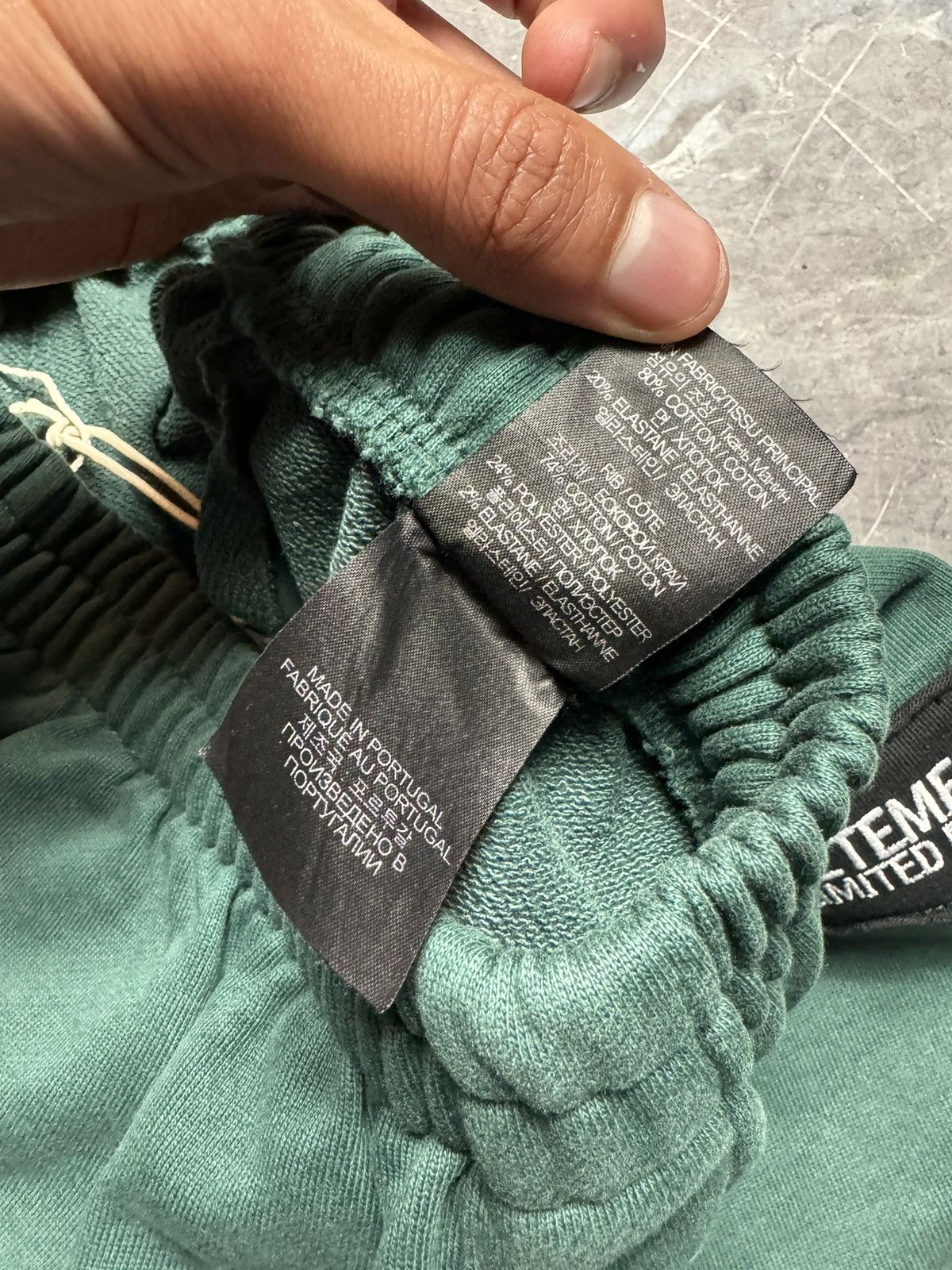 Vetements Vetements Metal Patchwork Sweatpants in Green Size US 36 / EU 52 - 11 Thumbnail