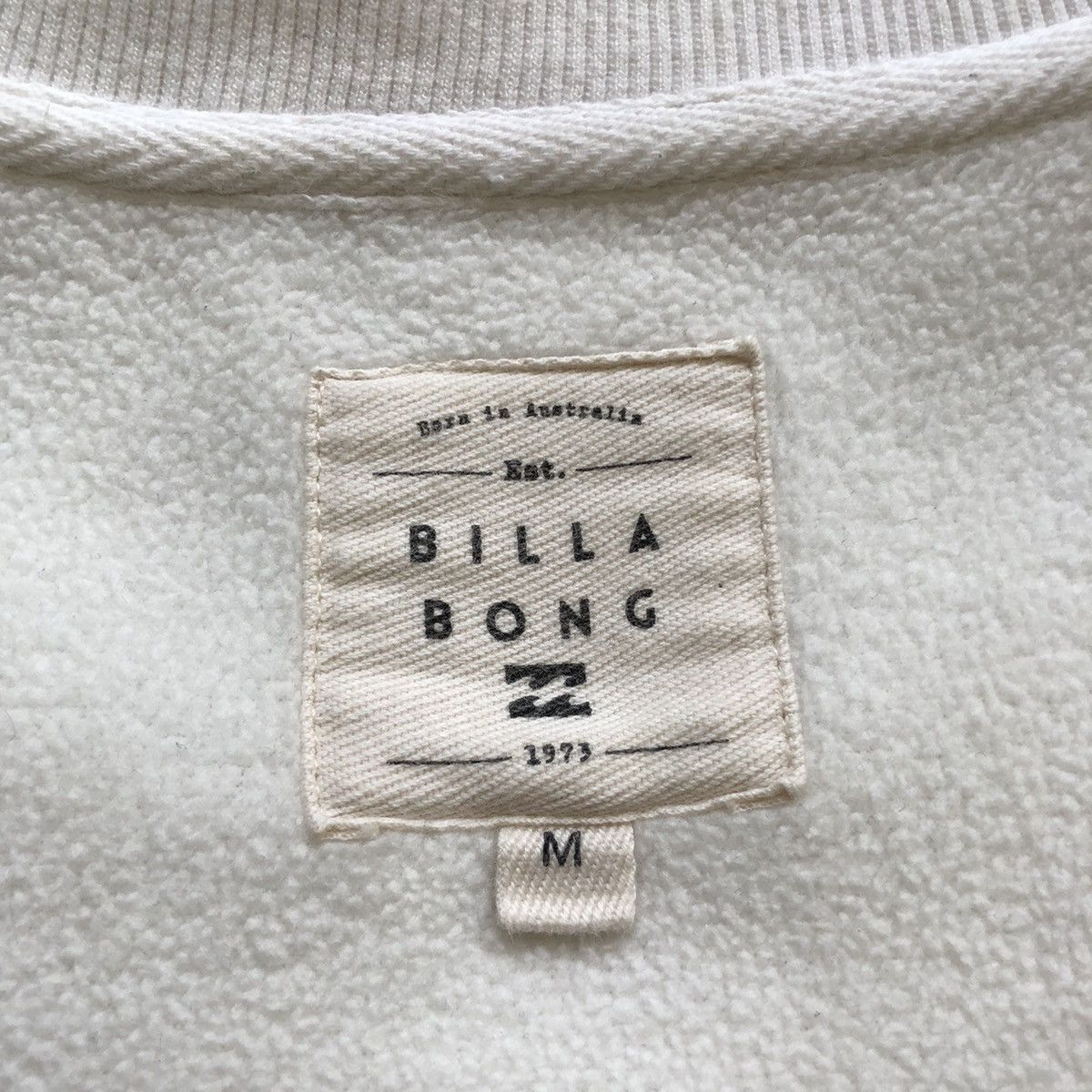 Billabong vintage BILLABONG velvet sweatshirt Size US S / EU 44-46 / 1 - 7 Thumbnail