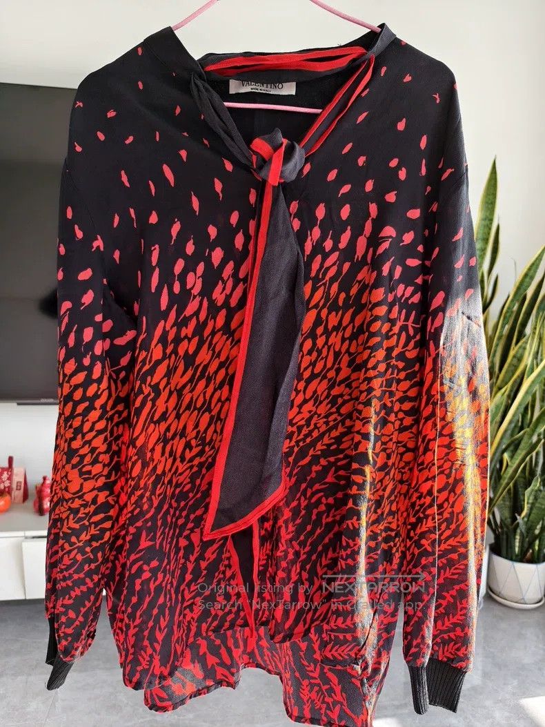 Valentino Valentino Silk shirt Size XL / US 12-14 / IT 48-50 - 2 Thumbnail