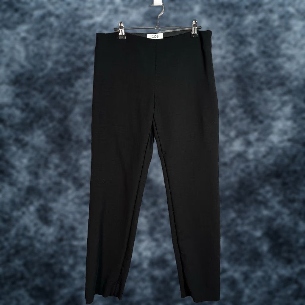 Cos COS Dress Pants Womens 8 Black Straight Leg Stretch Elastic Waist Twill Flat Front Business Casual Travel Size 30" / US 8 / IT 44 - 1 Thumbnail