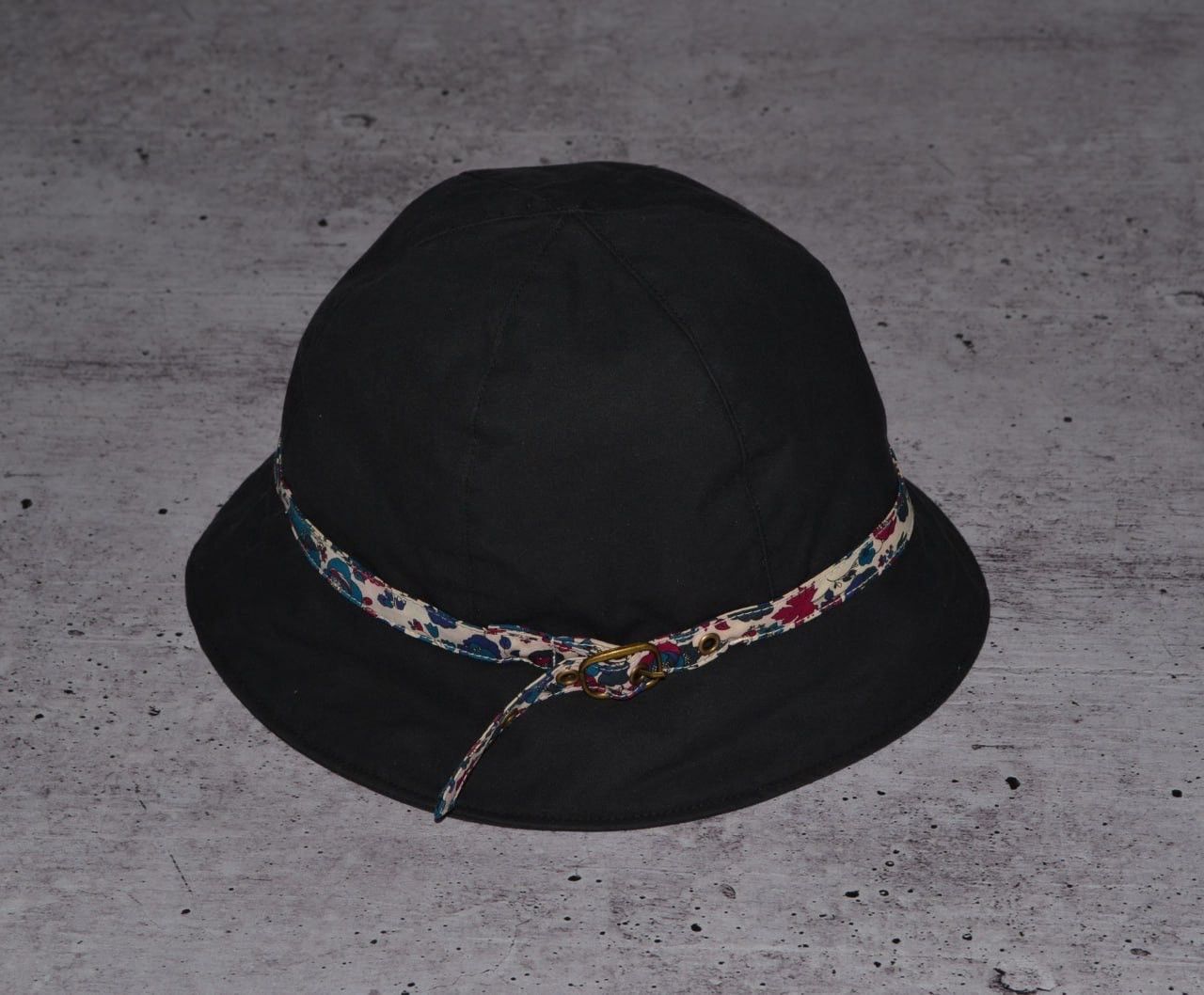 Barbour Women Barbour waxed Hat Black size M Size ONE SIZE - 1 Thumbnail