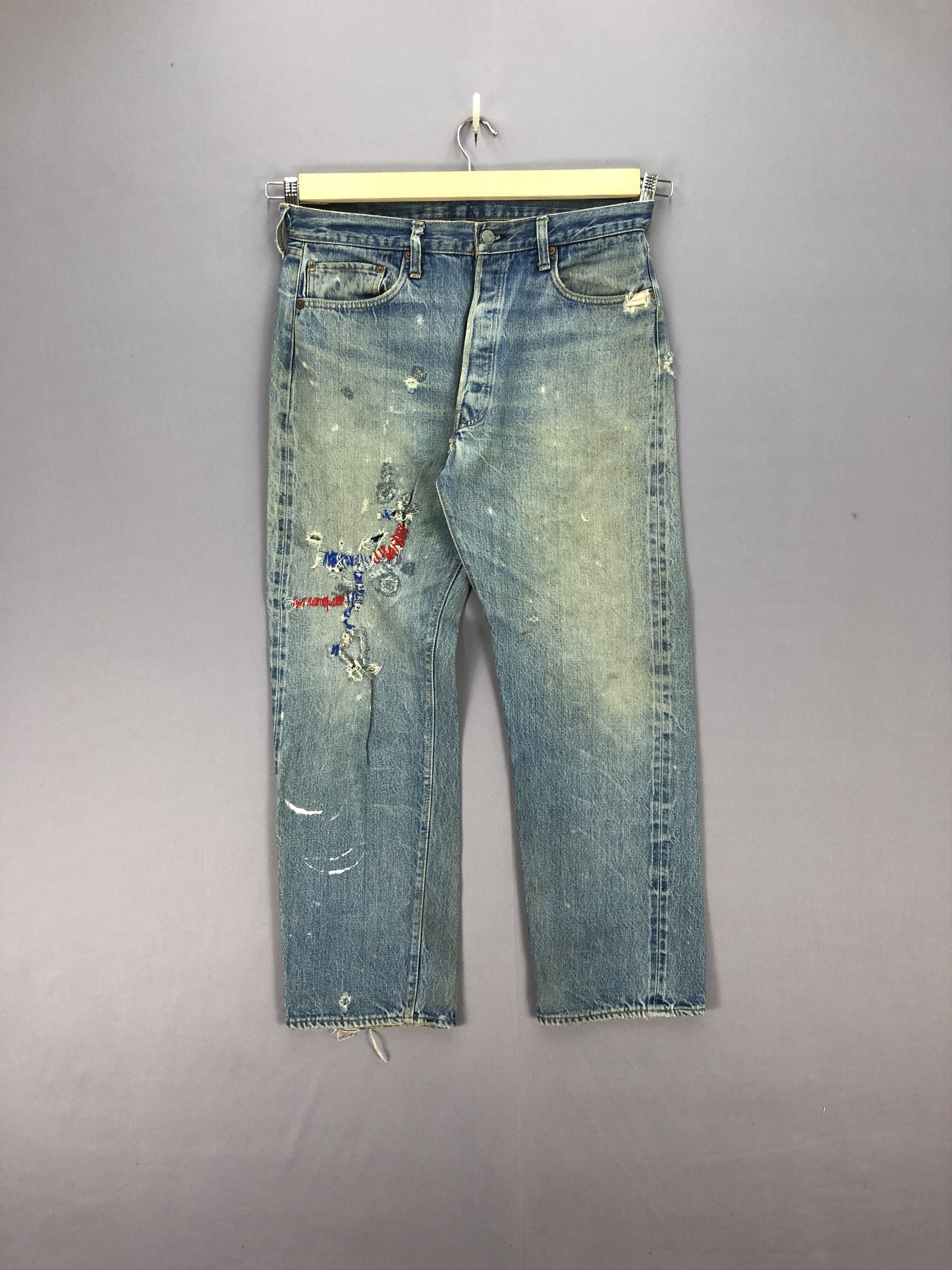 Levi's Vintage Levis 501 Selvedge Button #6 Distressed Jeans Denim Size US 34 / EU 50 - 1 Thumbnail