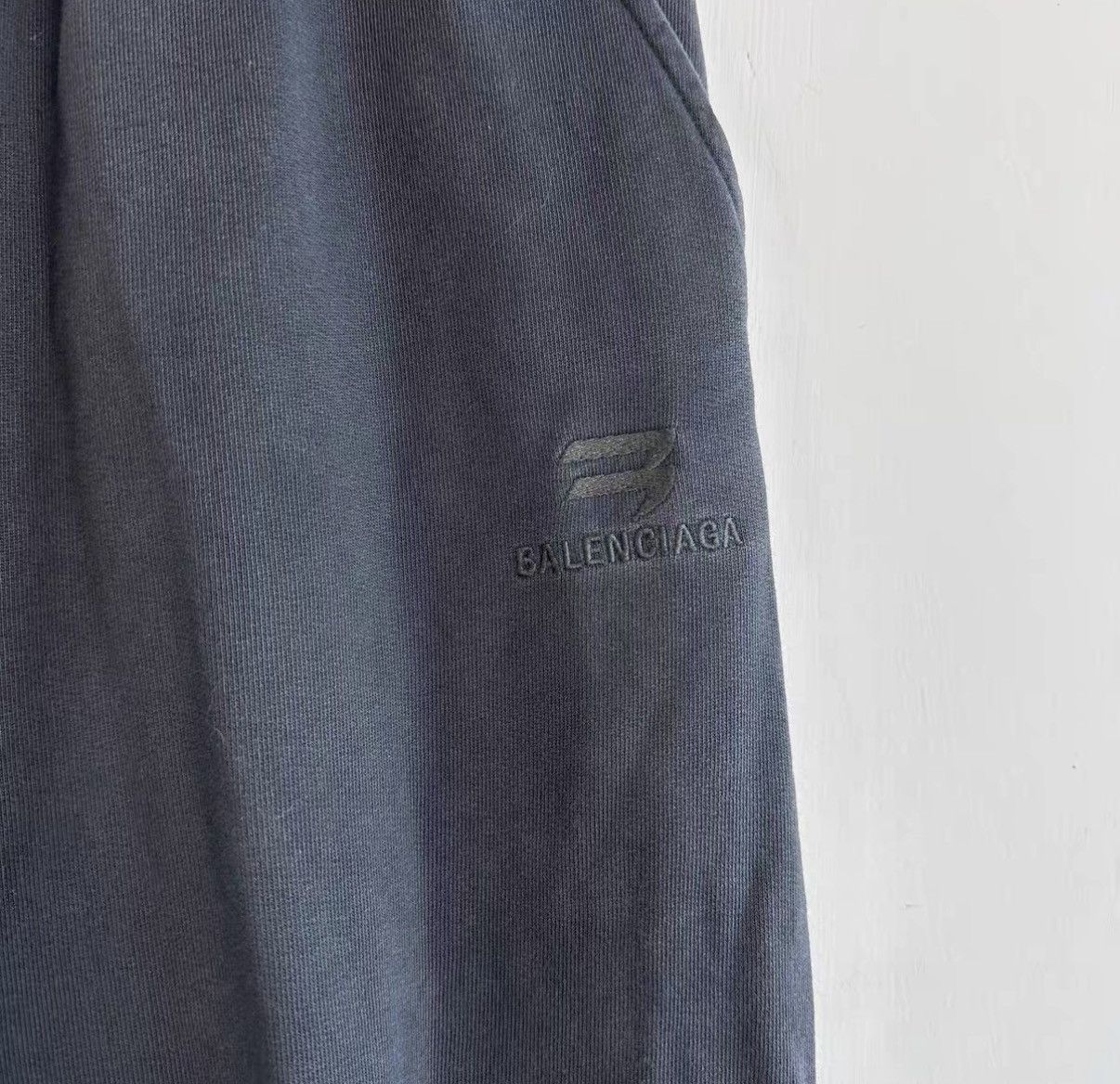 Balenciaga Balenciaga Embroidered Vintage Wide Leg Casual Pants J42 Size US 30 / EU 46 - 3 Thumbnail