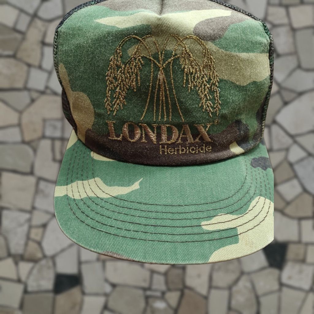 Vintage VINTAGE Camo LONDAX Snapback Trucker Hat Big Logo Embroidered USA American Legend Green Adjustable Cap Men Mens Size ONE SIZE - 1 Thumbnail