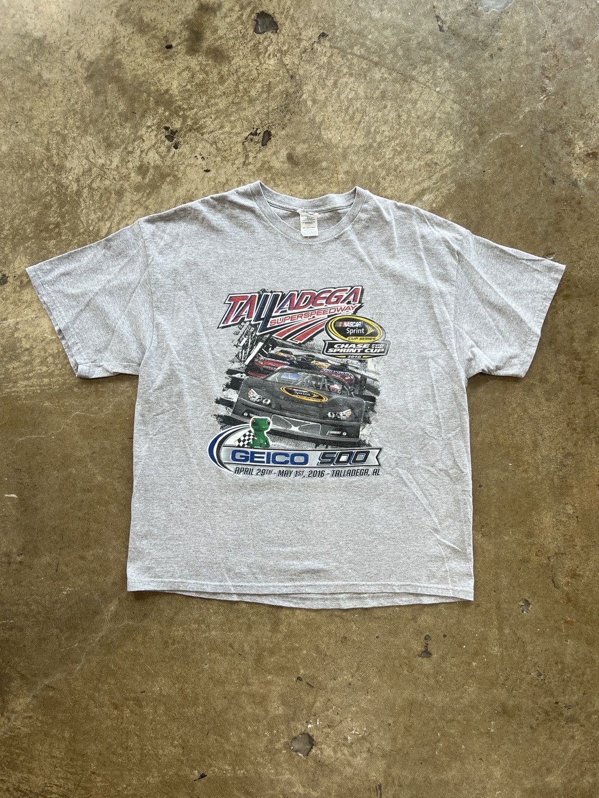 NASCAR Vintage NASCAR Geico 500 Chase Sprint Cup Racing Tee XXL Size US XXL / EU 58 / 5 - 2 Thumbnail