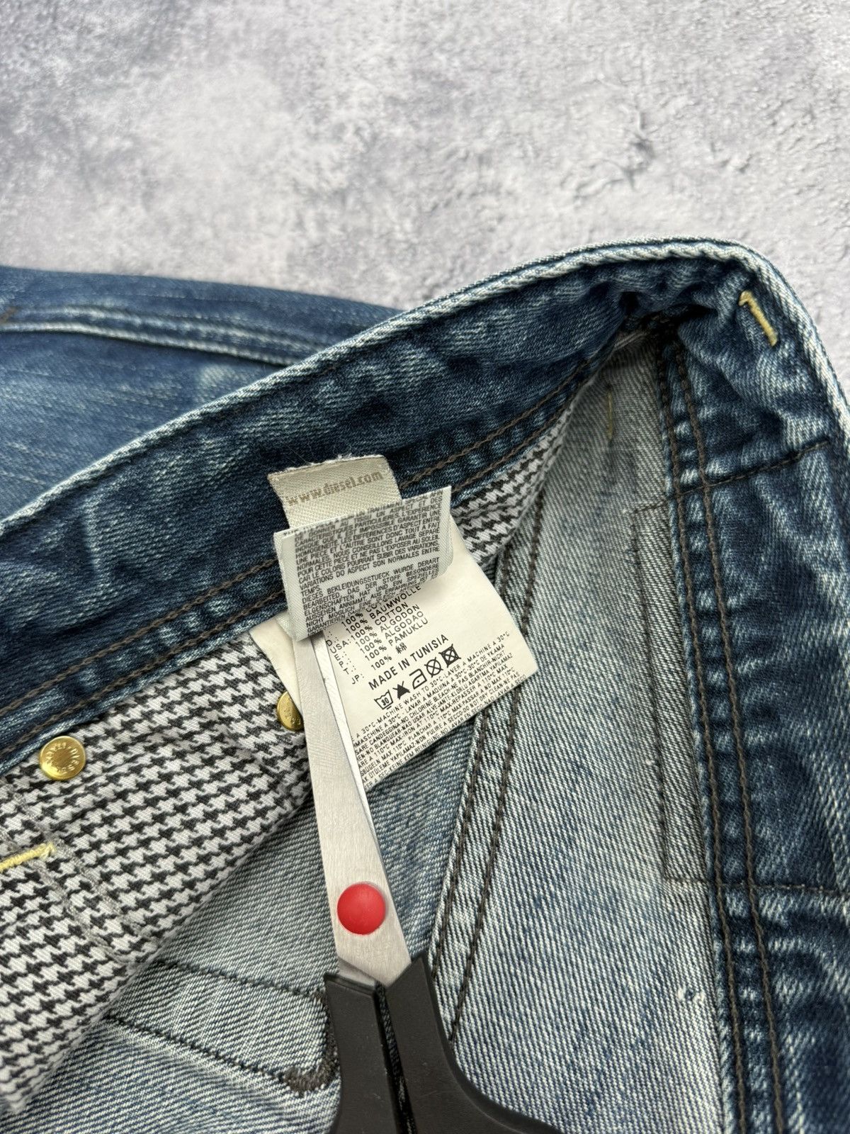 Diesel Vintage Diesel Jeans Flared Baggy Denim 90s Y2K Rare Size US 33 - 16 Thumbnail