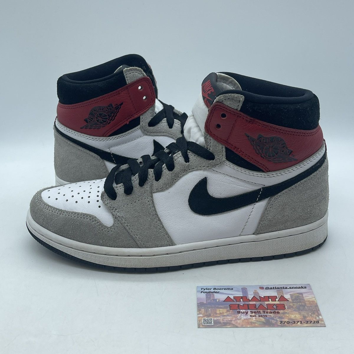 Jordan Brand Air Jordan 1 high smoke grey Size US 7.5 / EU 40-41 - 1 Thumbnail