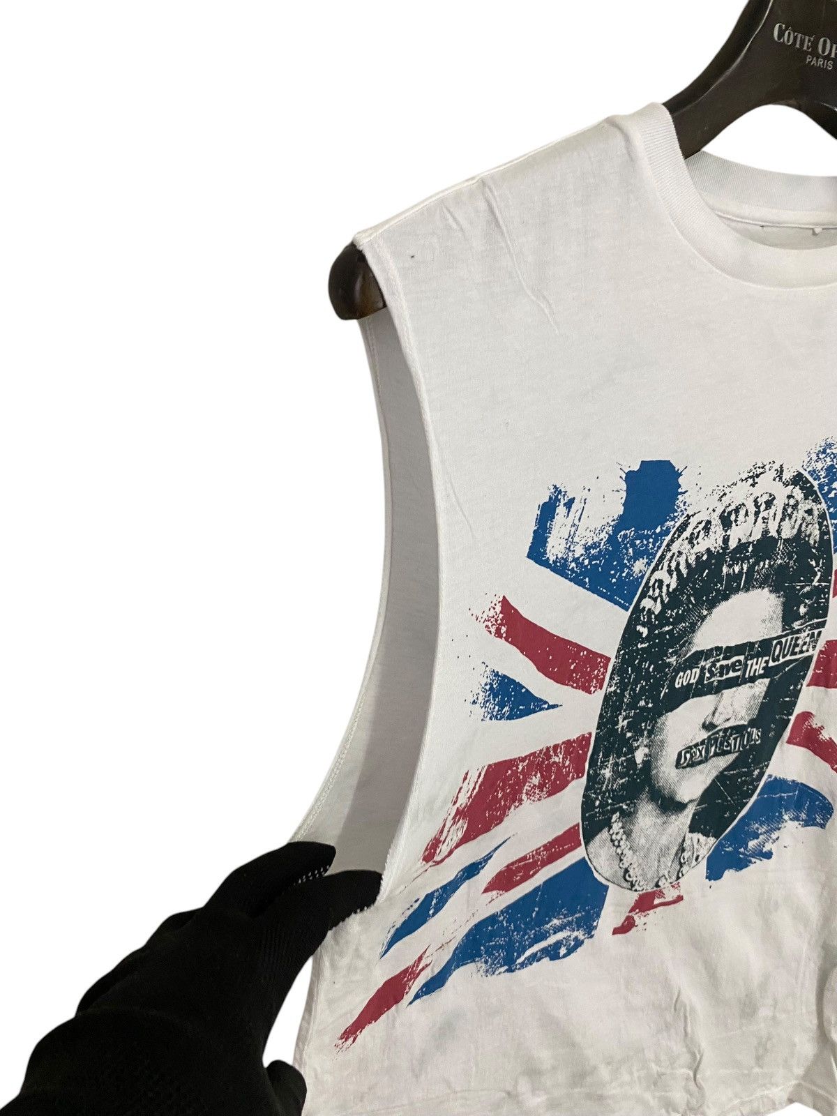 Japanese Brand × Uniqlo Sex pistols x uniqlo god save the queen tshirt sleeveless Size US M / EU 48-50 / 2 - 3 Thumbnail