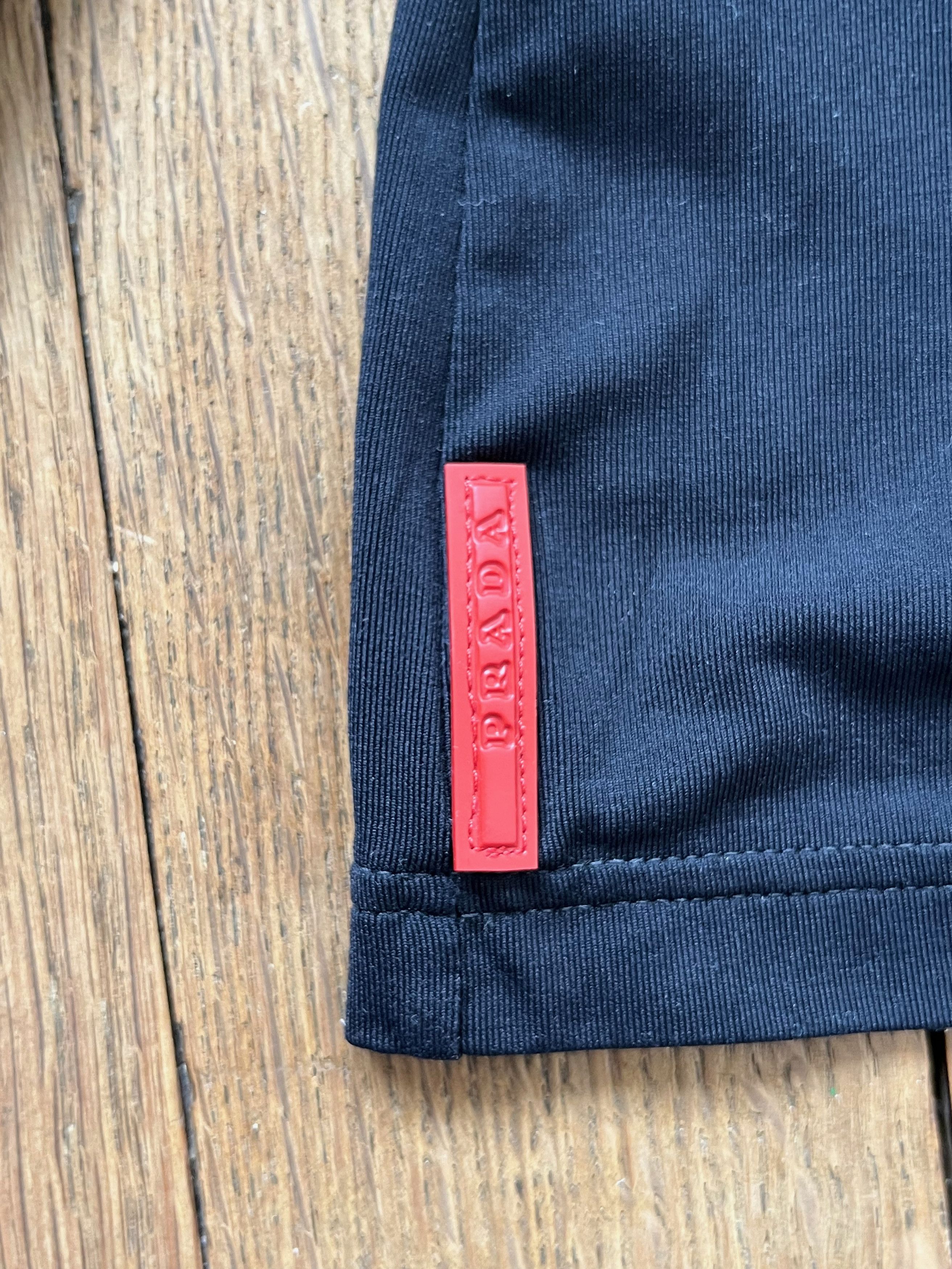Prada Prada sport black nylon long sleeve tshirt Size L / US 10 / IT 46 - 5 Thumbnail