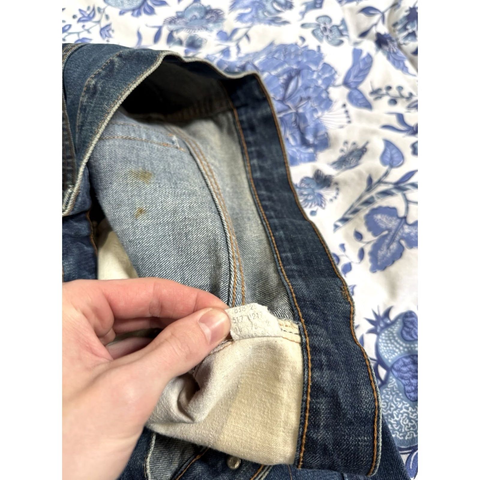 Denime VINTAGE Levi’s 517 Single Stitch Big E Dark Wash Denim Jeans Shirt? Size US 38 / EU 54 - 8 Thumbnail