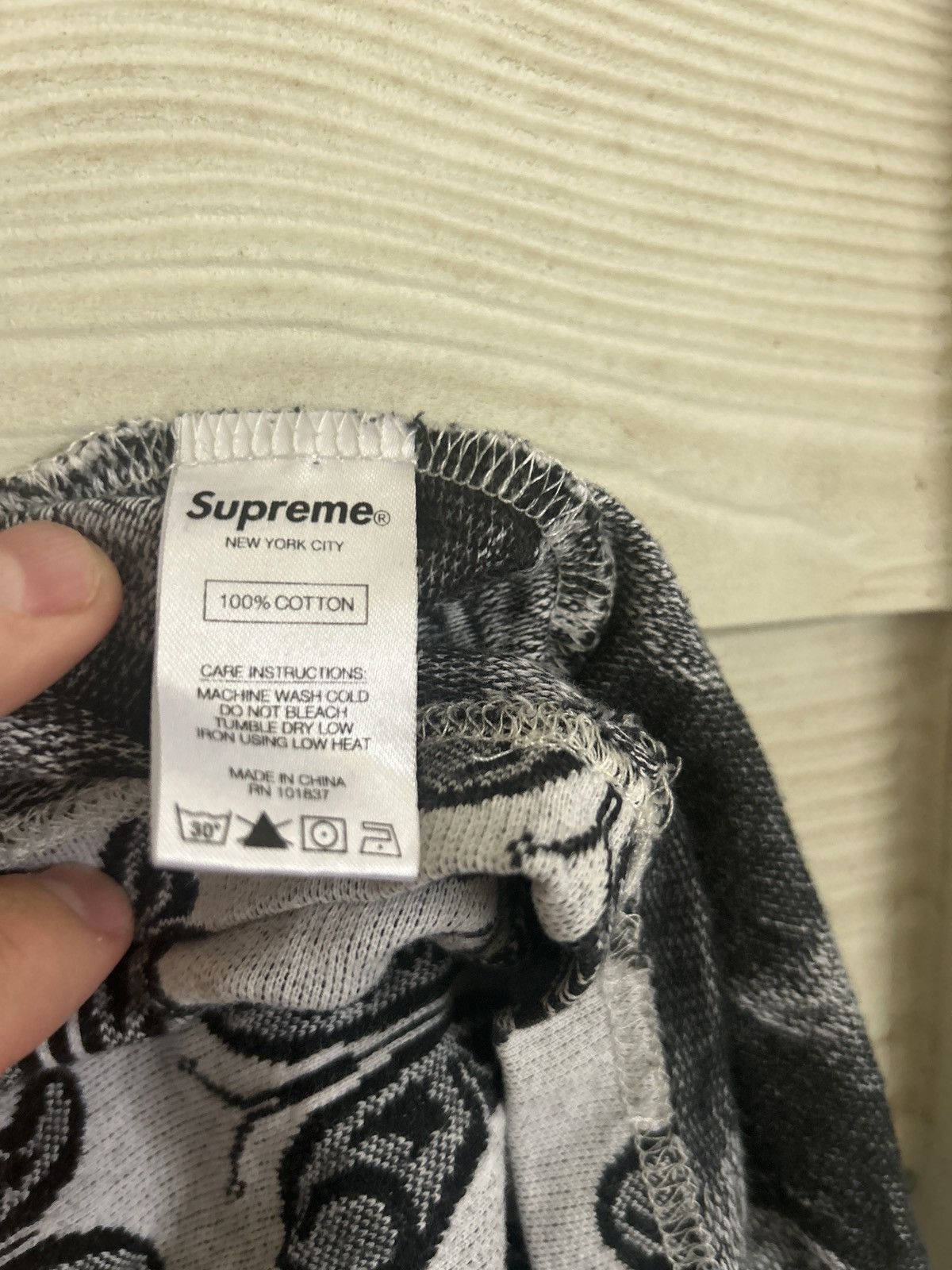 Supreme Supreme butterfly pullover Size US L / EU 52-54 / 3 - 3 Thumbnail