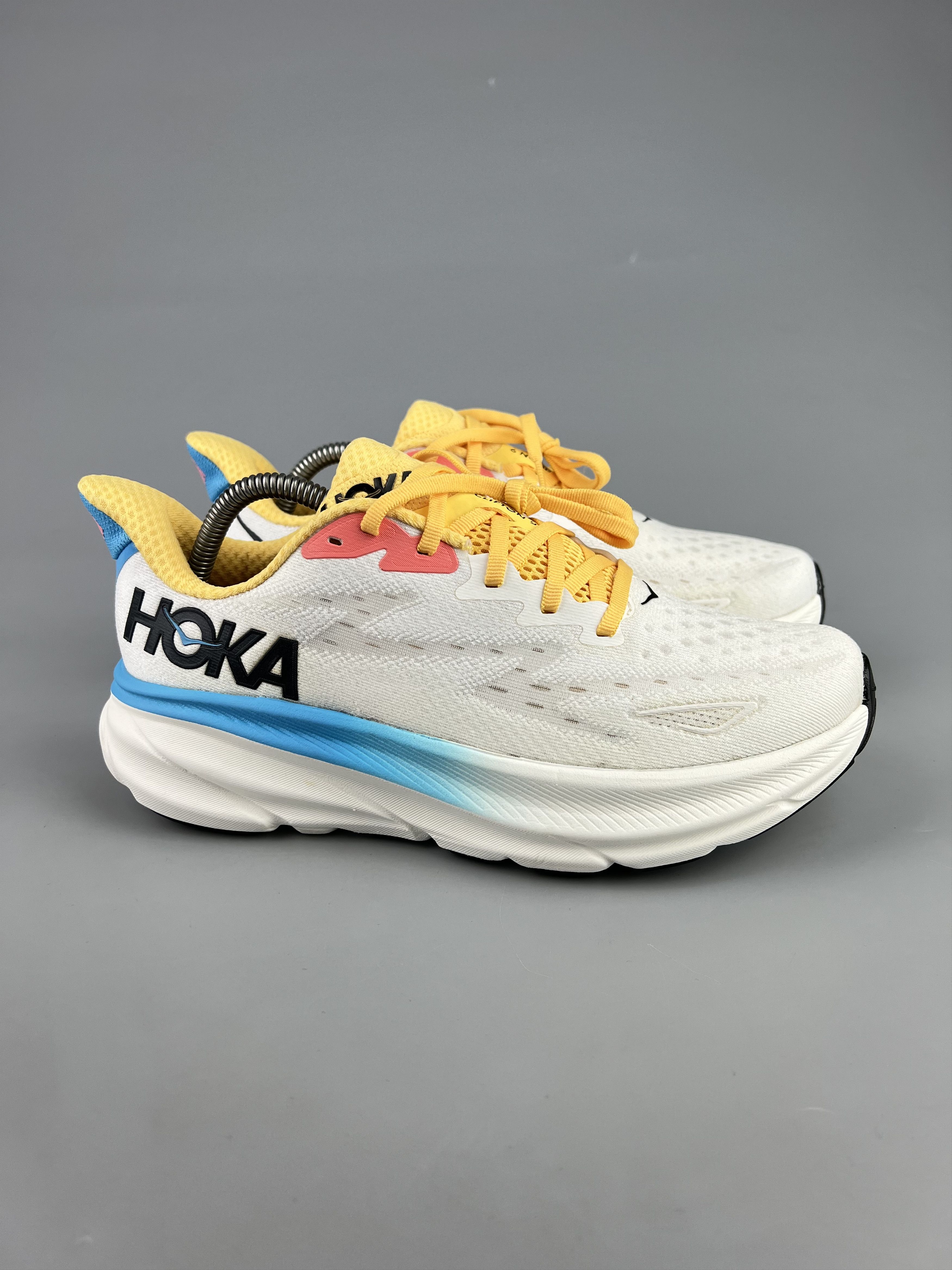 Hoka 8.5B Hoka One One Clifton 9 Running Shoes Walking Gym Size US 8.5 / IT 38.5 - 1 Thumbnail