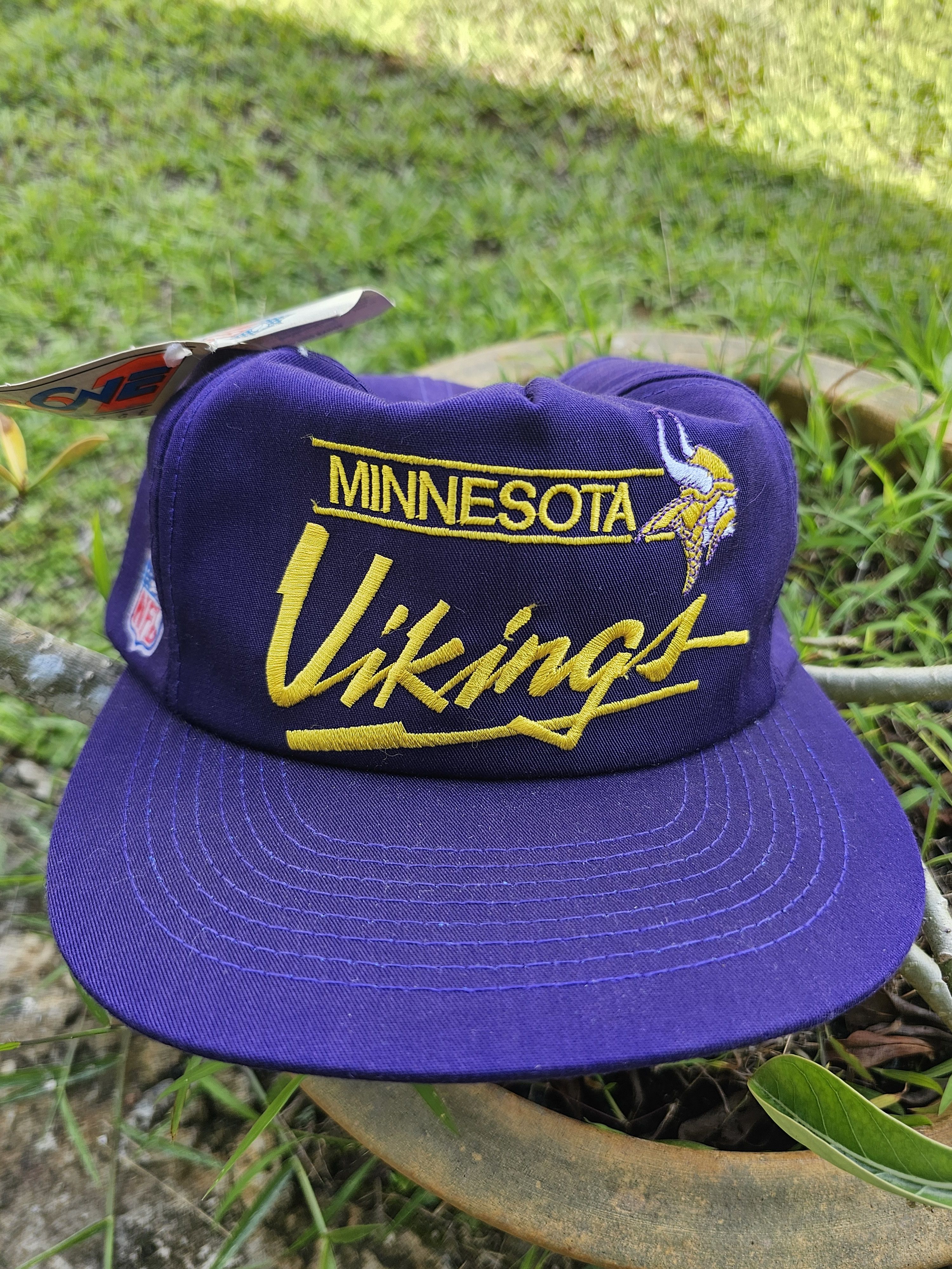 NFL Vintage Minnesota Vikings NFL snapback hat Size ONE SIZE - 1 Thumbnail