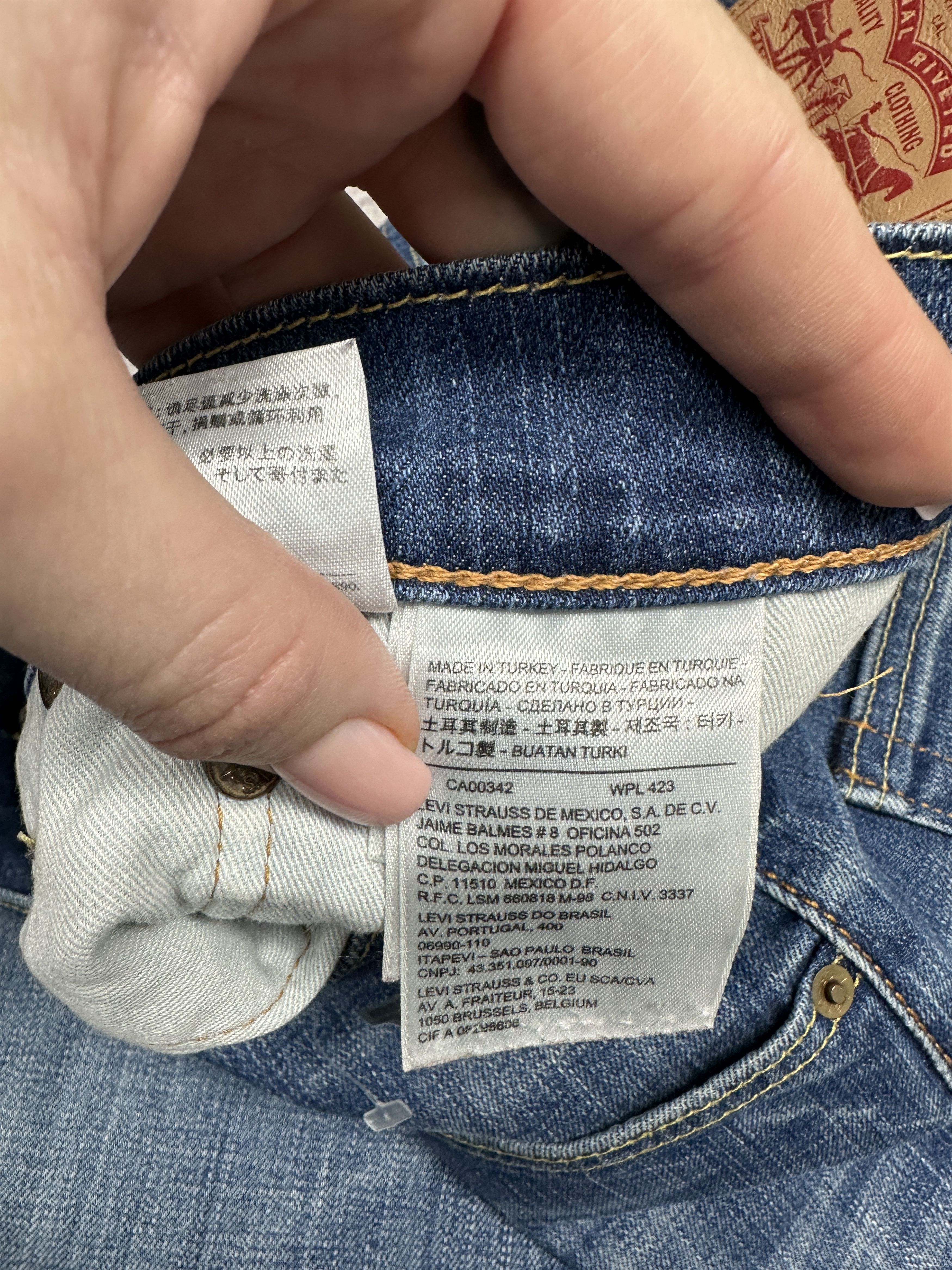 Levi's Levi's 520 Mens Denim Pants Jeans Size 31 x 34 Size US 31 - 8 Thumbnail