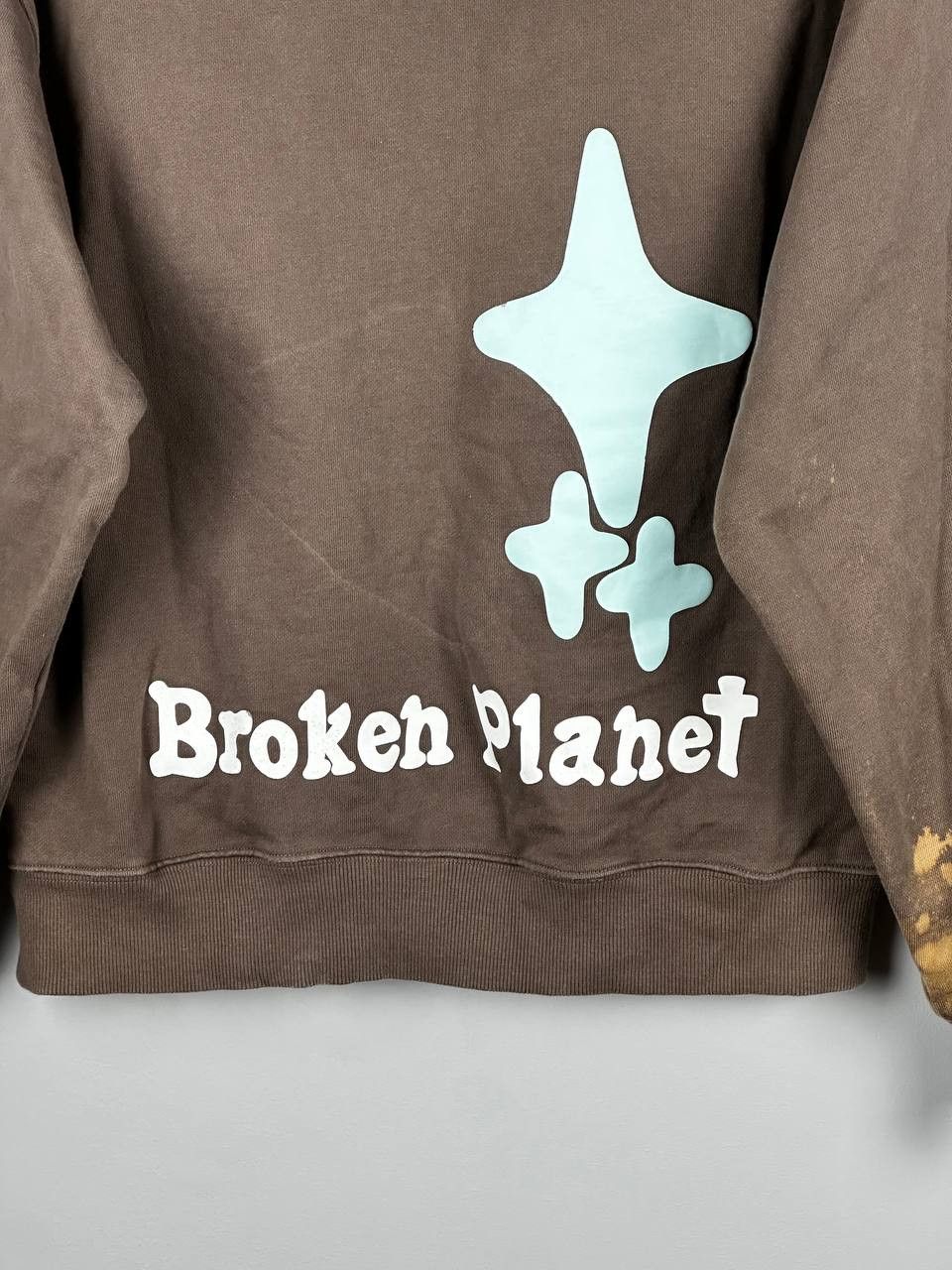 Broken Planet Broken Planet Hoodie “Not From This Planet” Brown Size M Size US M / EU 48-50 / 2 - 14 Thumbnail