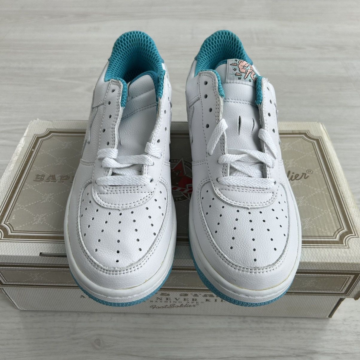 Bape VERY RARE 2002 A BATHING APE X REVOLVER BAPESTA Size US 9 / EU 42 - 6 Thumbnail