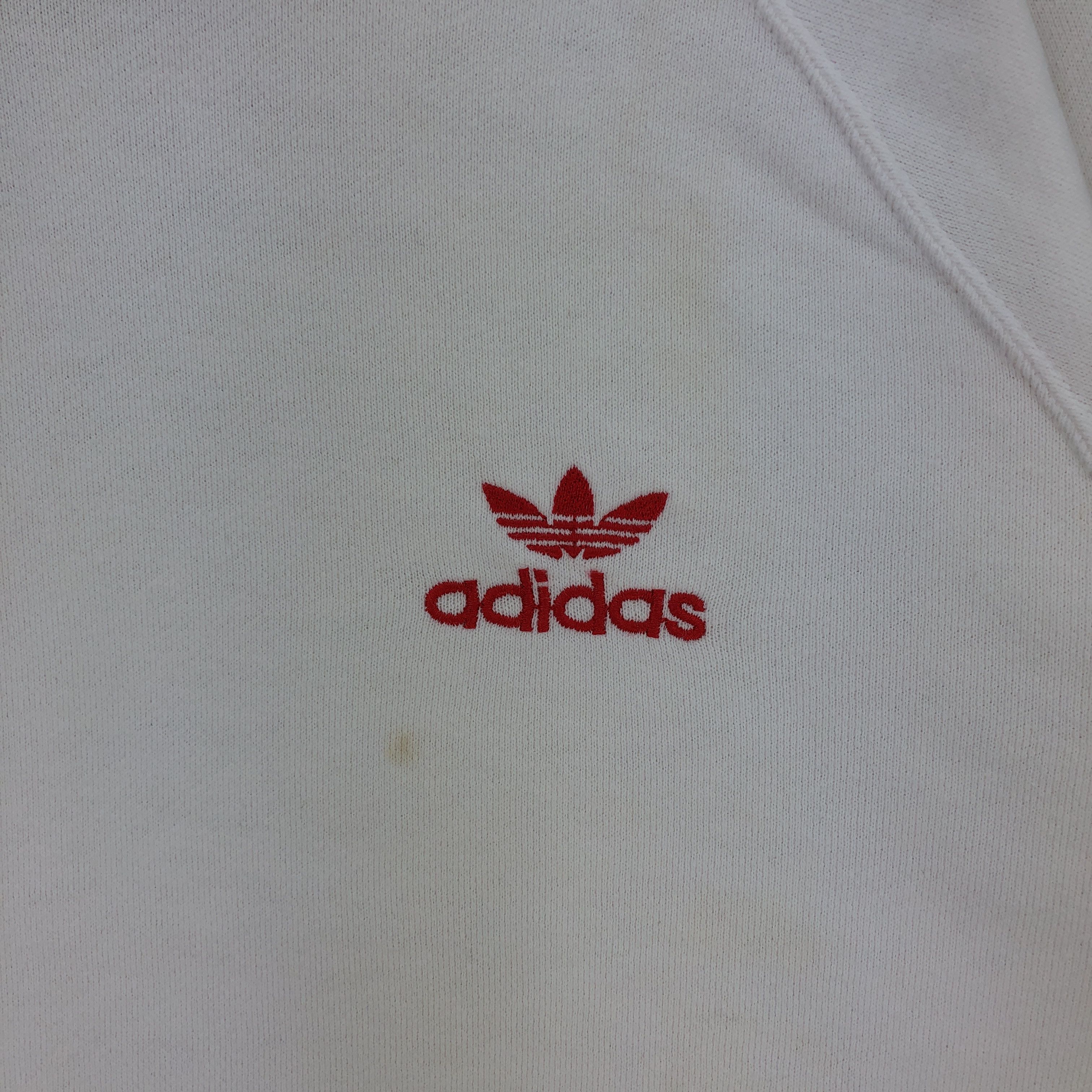 Adidas Vintage Adidas Sweater Crewneck Embroidery Logo Sweatshirt Size US L / EU 52-54 / 3 - 3 Thumbnail
