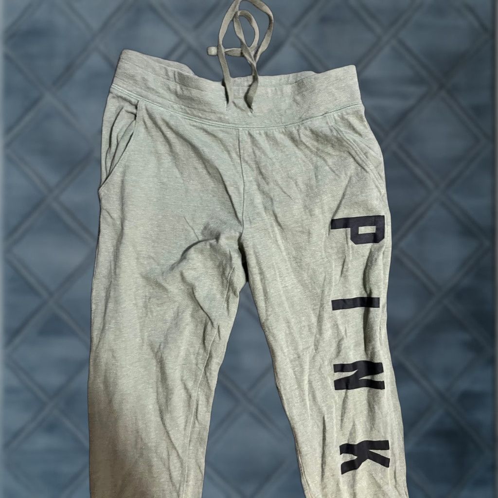 Victoria's Secret Victoria's Secret PINK Sweatpants Women XS Green Color GrPhic Jogger Casual Activewear Size 32" / US 10 / IT 46 - 1 Thumbnail