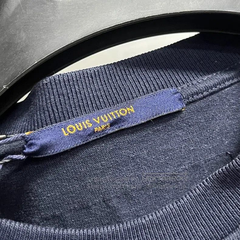 Louis Vuitton Navy Floral Embroidery Short Sleeve T.