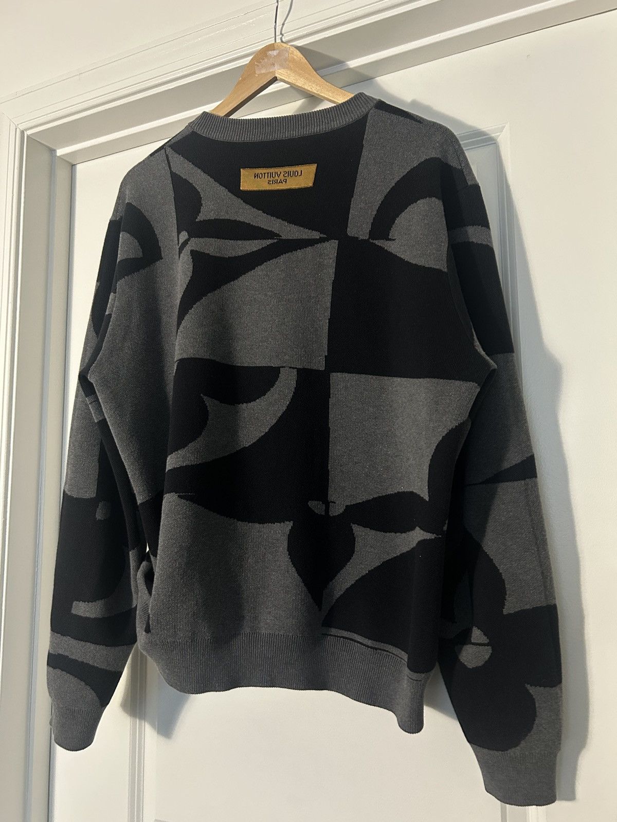 Louis Vuitton Louis vuitton monogram flower crew neck sweater black grey Size US M / EU 48-50 / 2 - 4 Thumbnail
