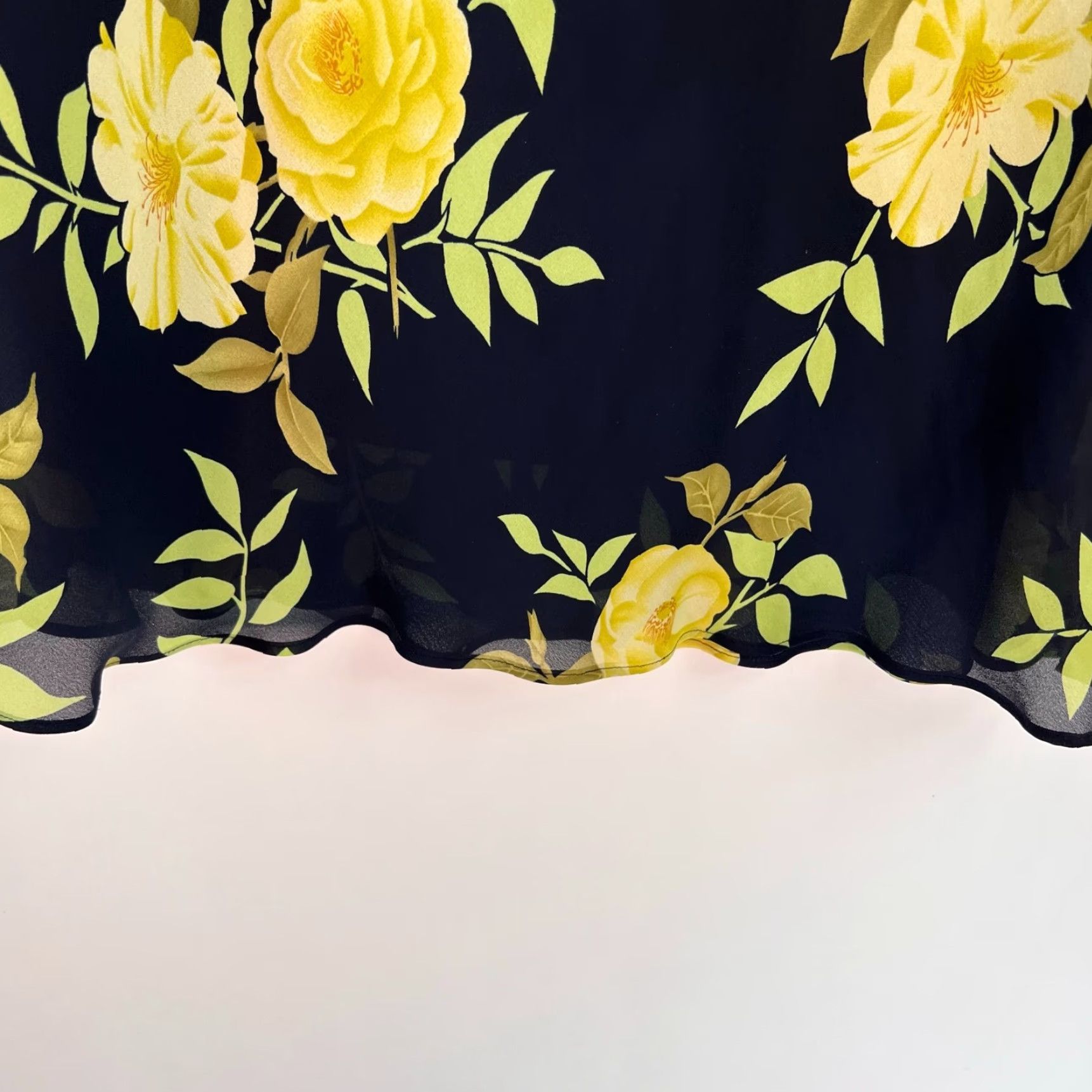 Vintage VINTAGE Floral Lined Maxi Skirt Womens Size S Black Yellow Polyester 70's 80's Size 28" / US 6 / IT 42 - 2 Thumbnail