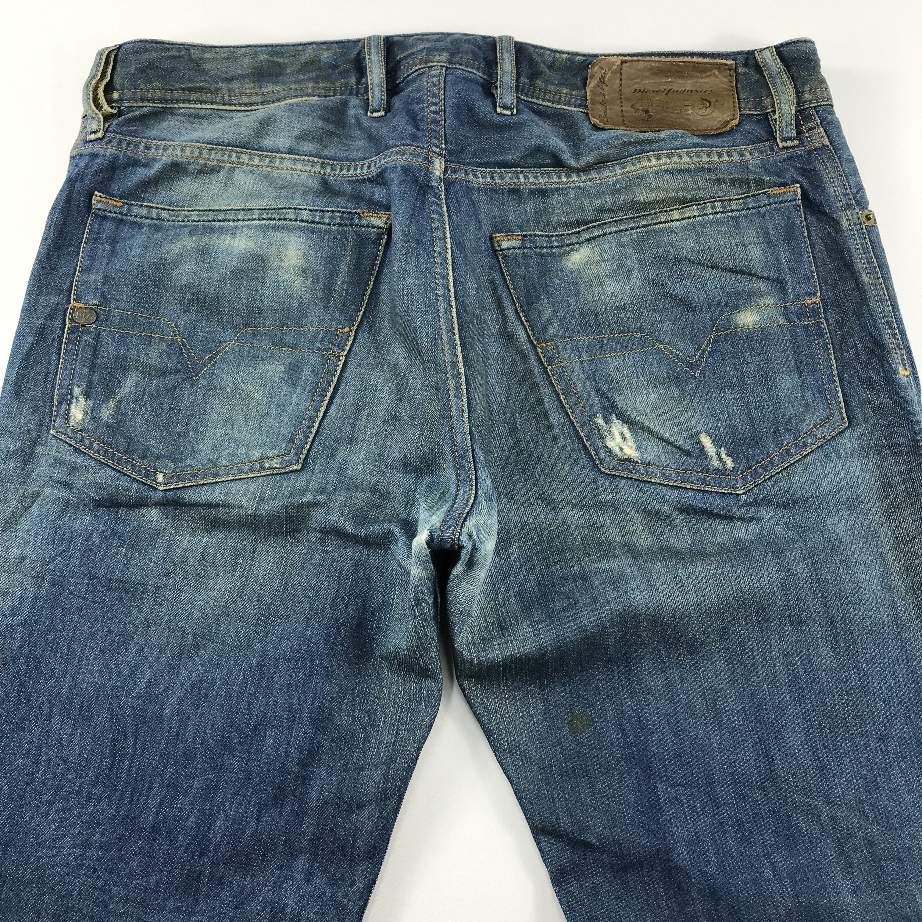 Diesel Diesel Waykee Regular Straight Distress Denim Jean KJ3456 Size US 31 - 4 Thumbnail
