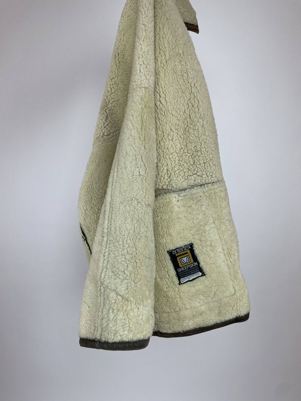 Other antartex Vintage SHEEPSKIN Coat made In Scotland size M-L Size US L / EU 52-54 / 3 - 19 Thumbnail