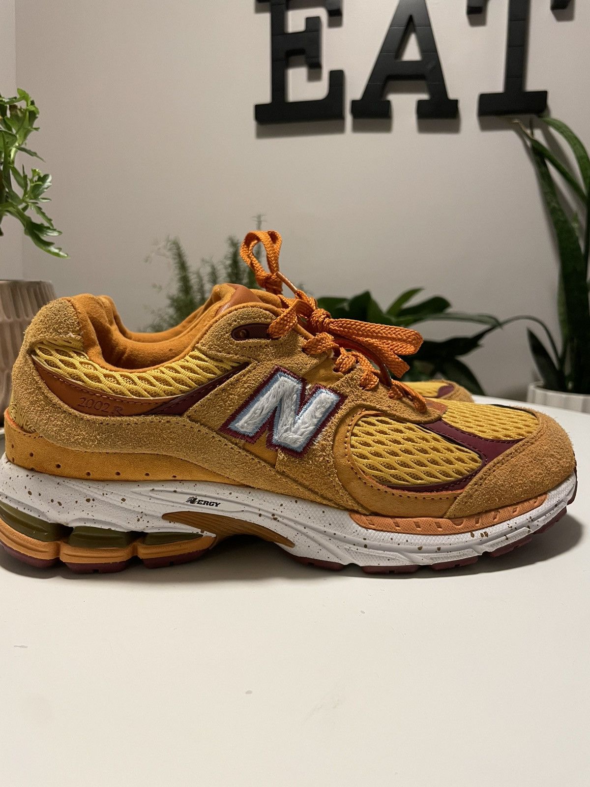 New Balance × Salehe Bembury New Balance Salehe Bembury x 2002R Orange ML200R1 Size 9 Size US 9 / EU 42 - 1 Thumbnail