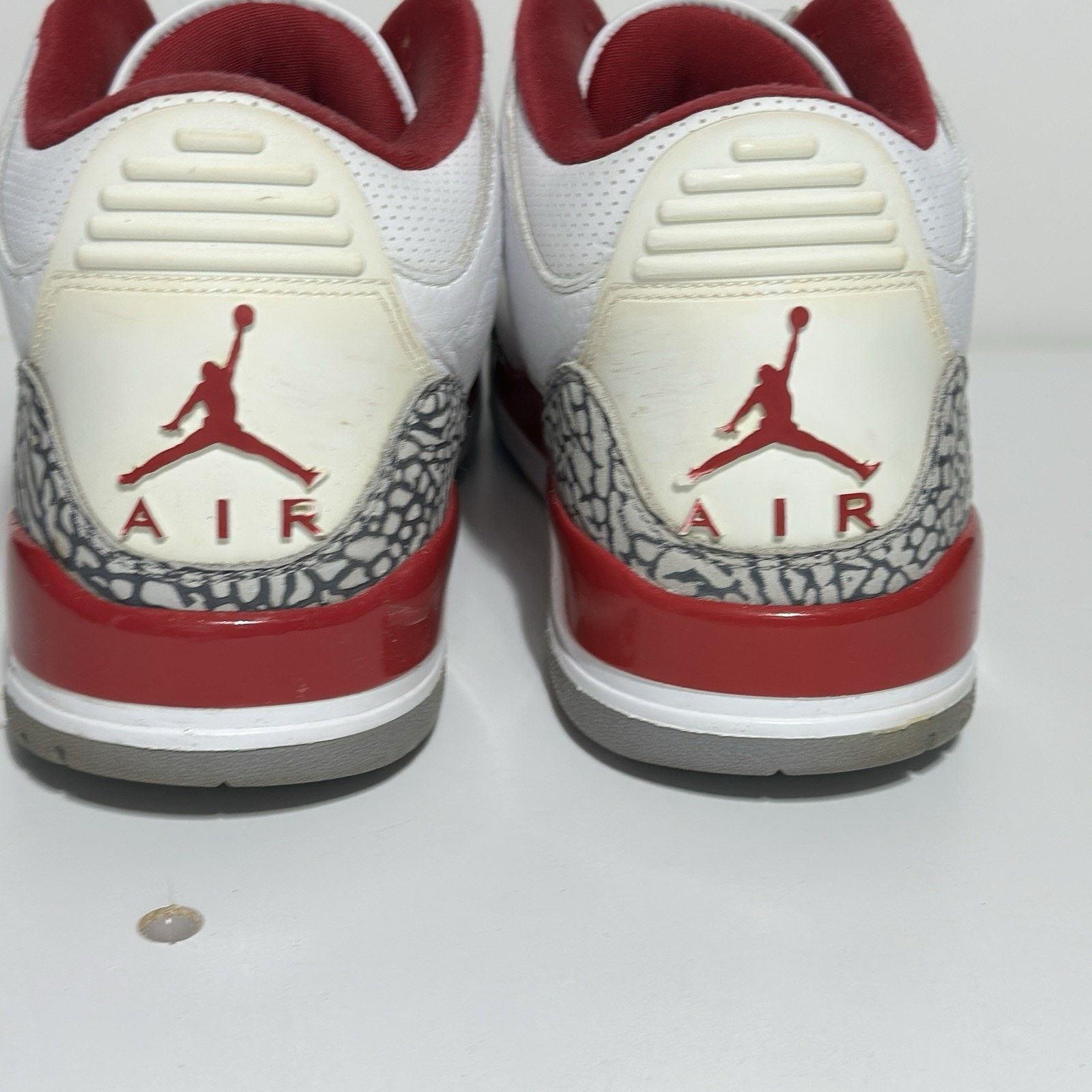 Nike Nike Air Jordan 3 Retro Sneaker Red/White, Men's Size 13 Size US 13 / EU 46 - 5 Thumbnail