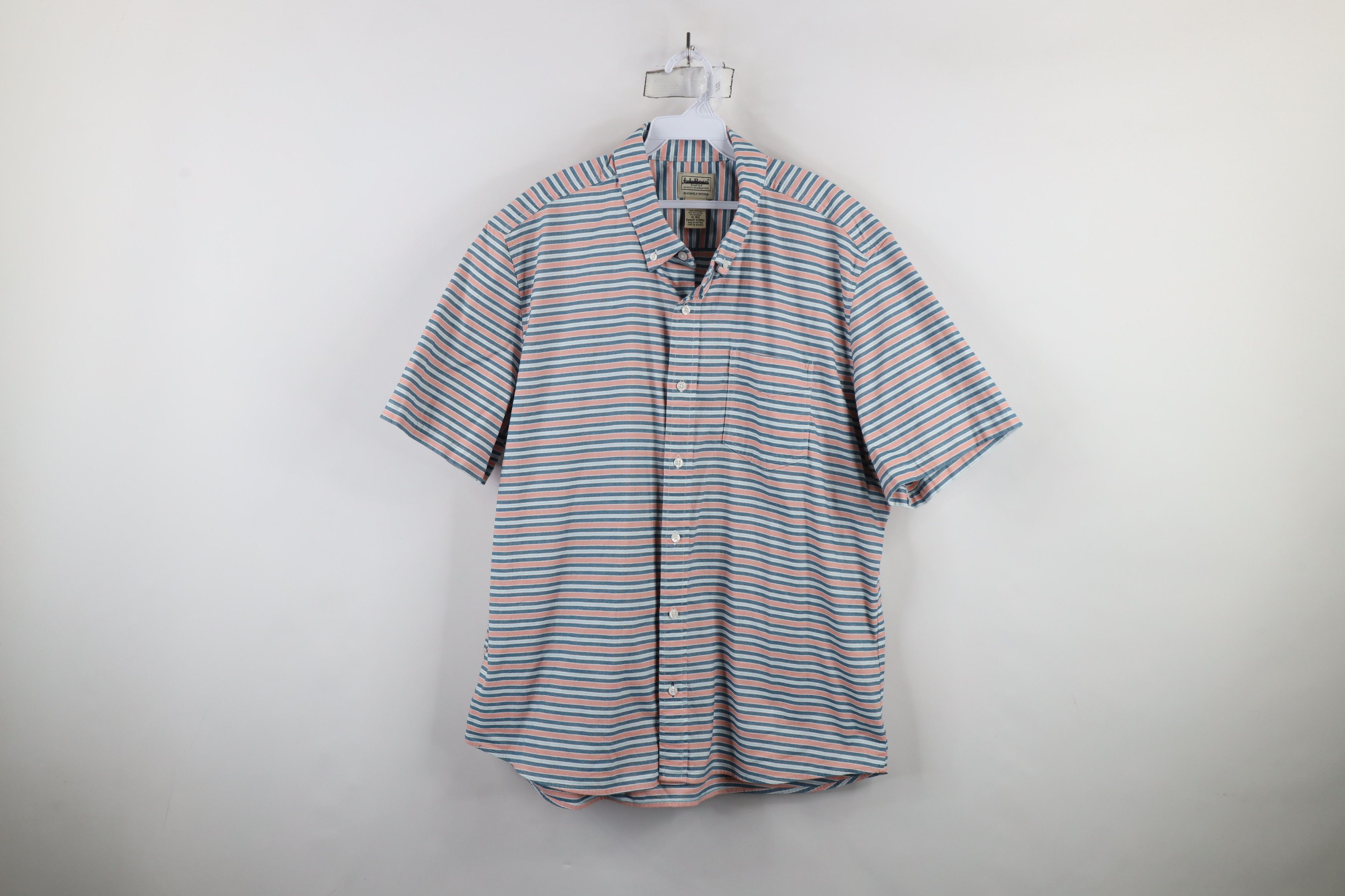 L.L. Bean × Vintage Vintage LL Bean Stretch Short Sleeve Button Down Shirt Size US XL / EU 56 / 4 - 1 Thumbnail