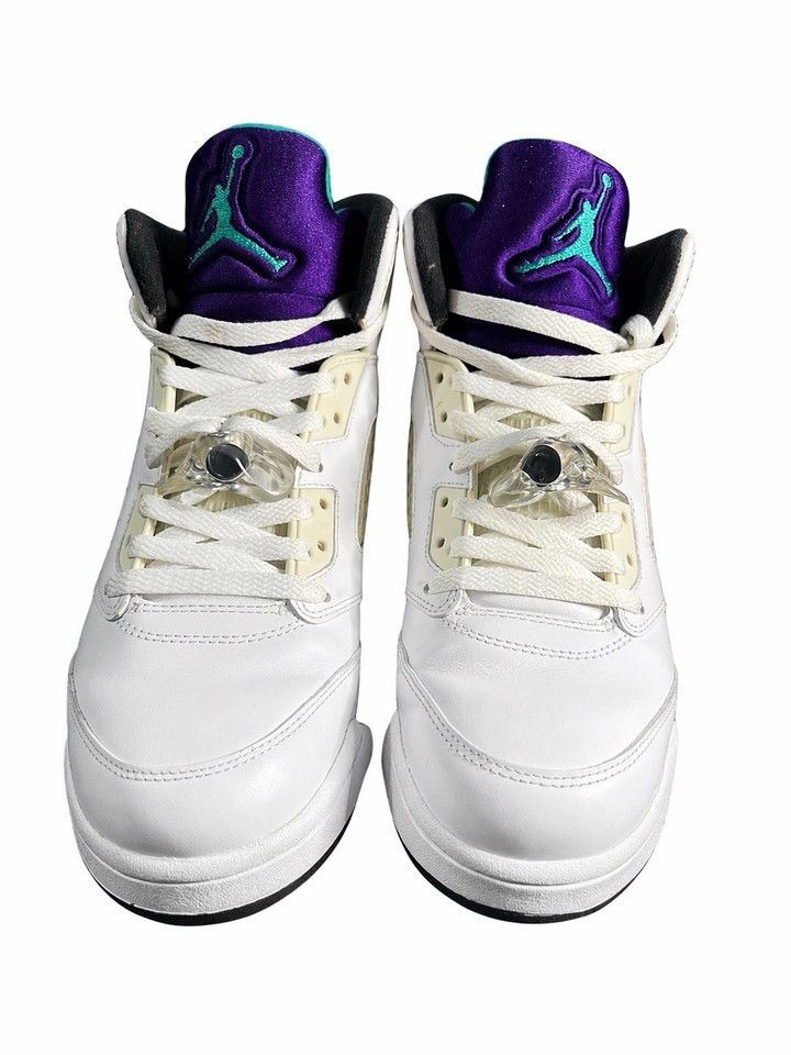 Jordan Brand Air Jordan 5 Grape 2013 White Purple SZ 9 Size US 9 / EU 42 - 2 Thumbnail