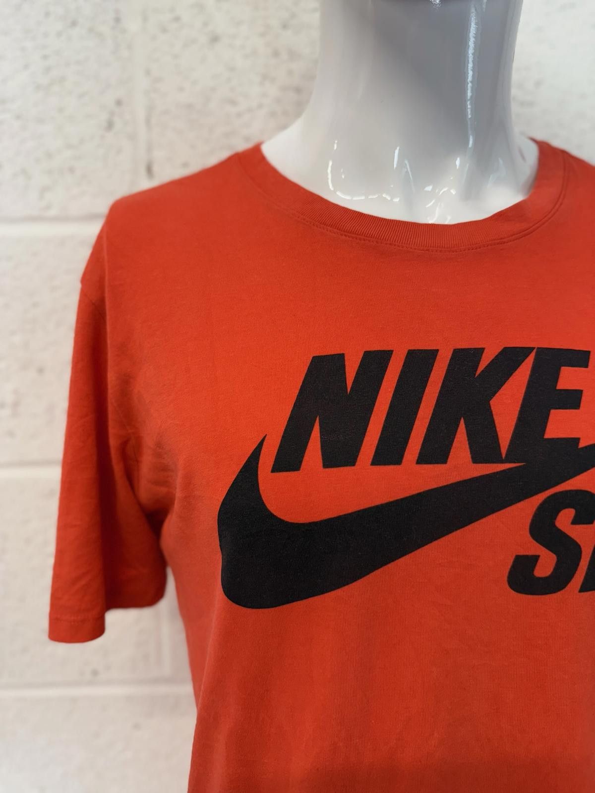 Nike Nike Orange Black SB Graphic Tee Mens Size M Size US M / EU 48-50 / 2 - 3 Thumbnail
