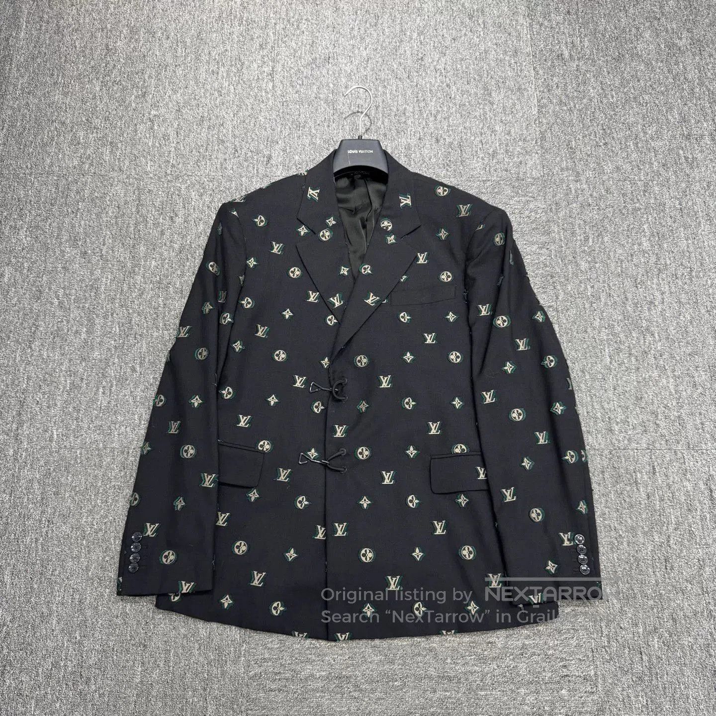 Louis Vuitton louis vuitton embroidered wool suit jacket. Size US XXL / EU 58 / 5 - 1 Thumbnail