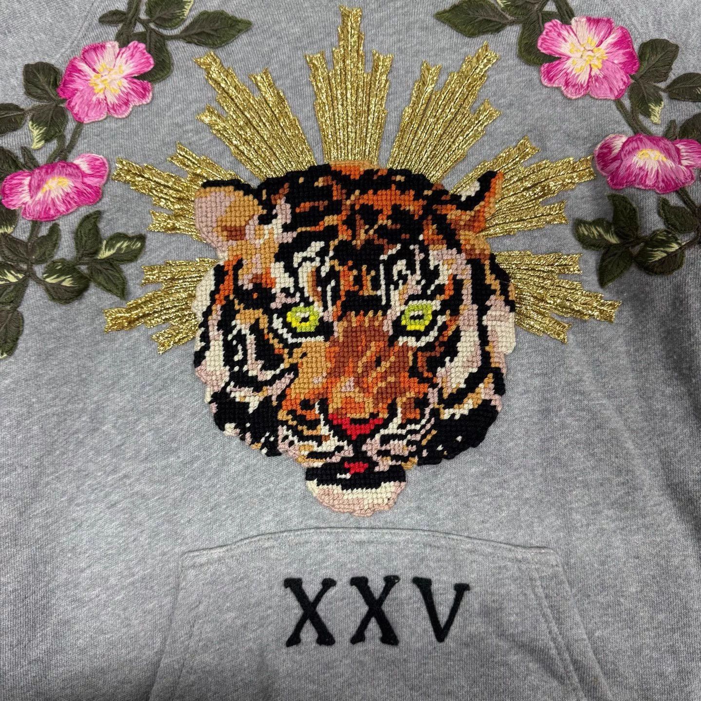 Gucci Gucci Tiger woven logo floral hoodie S 99new Size S / US 4 / IT 40 - 5 Thumbnail