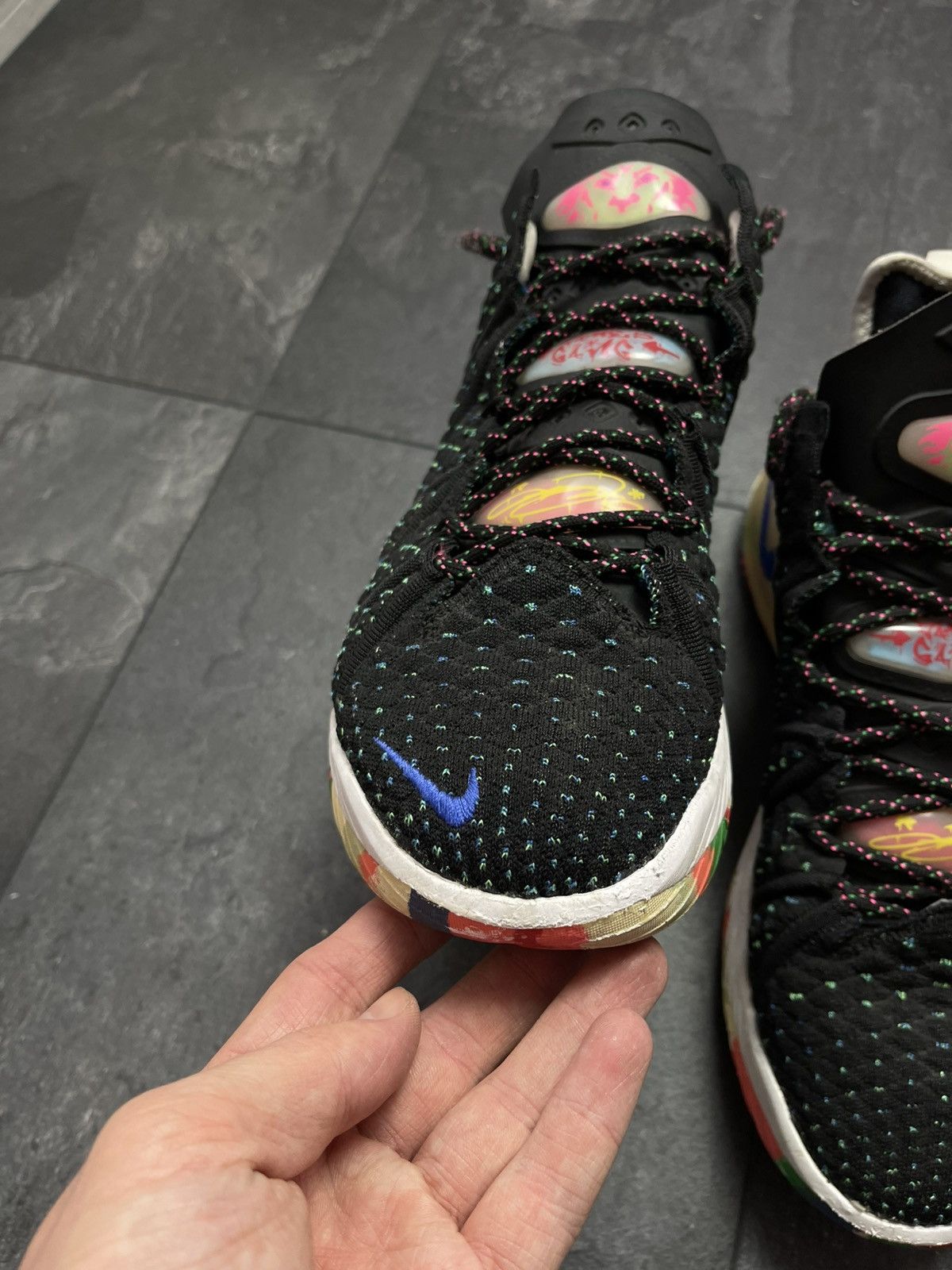Nike LeBron 18 EP James Gang