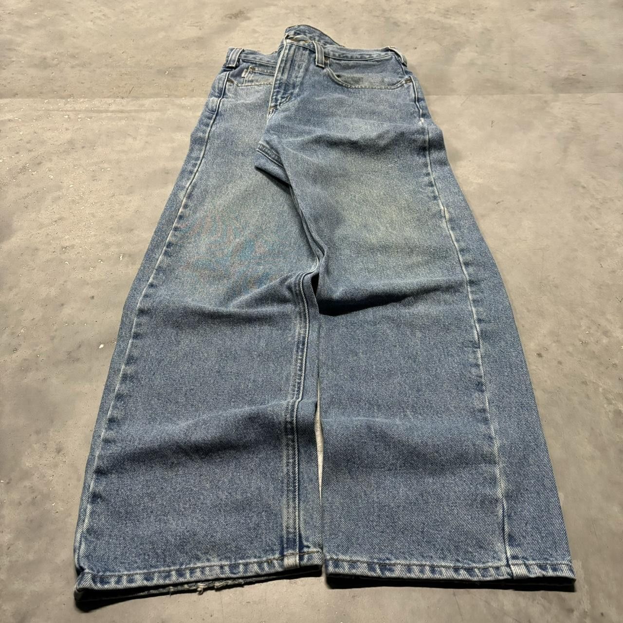 Carhartt × Vintage Crazy Vintage Y2K/2000s Medium Wash Carhartt Workwear Essential Denim Jeans! Size US 35 - 3 Thumbnail