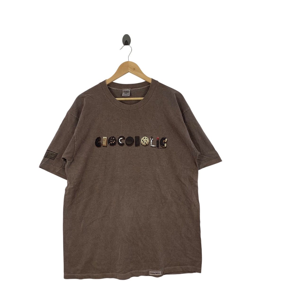 Vintage Vintage CRAZY SHIRT HAWAII Chocoholic Spell Out Tee Shirt Size US L / EU 52-54 / 3 - 4 Thumbnail